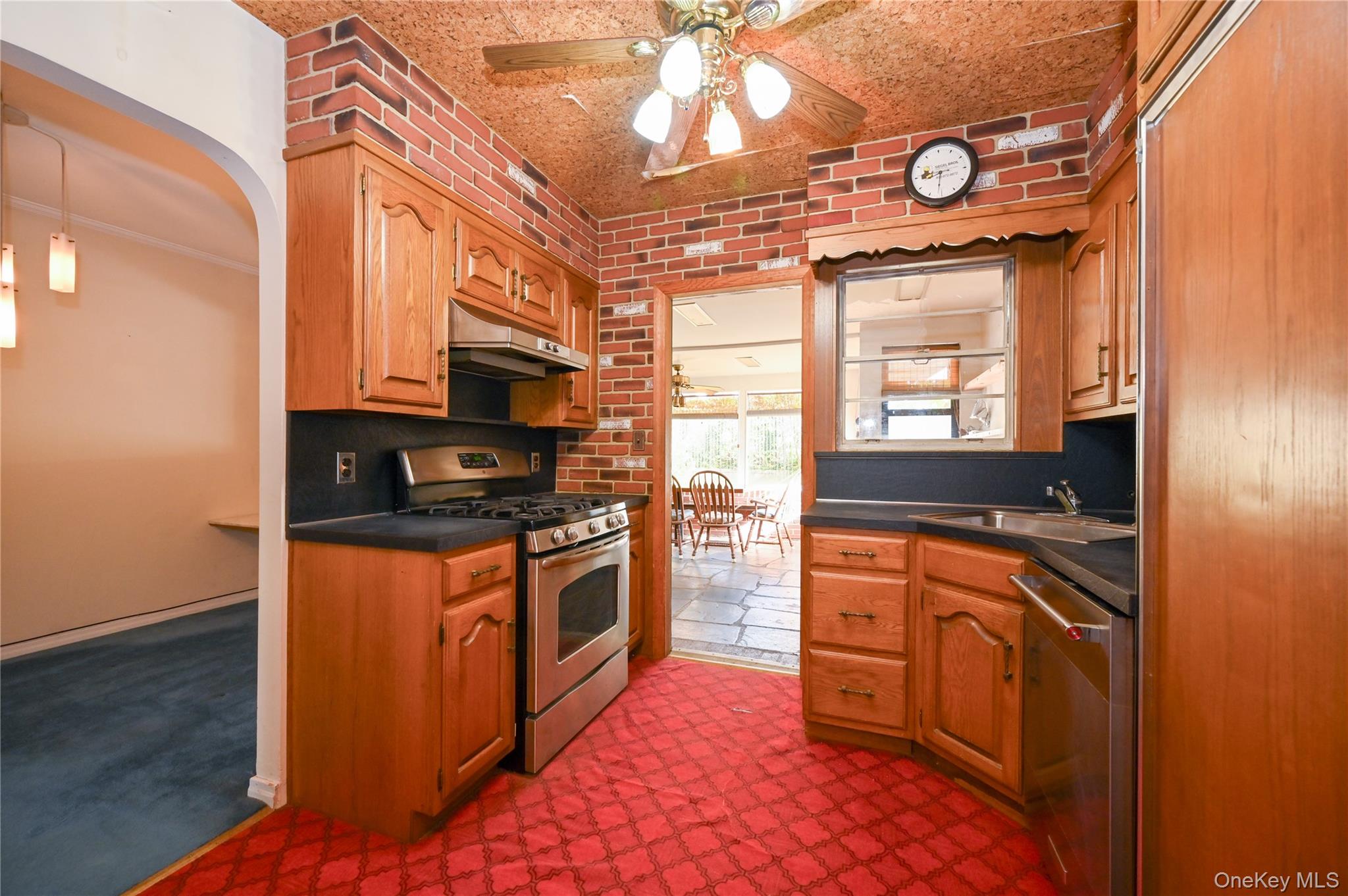 48-51 190th Street, Fresh Meadows, NY 11365