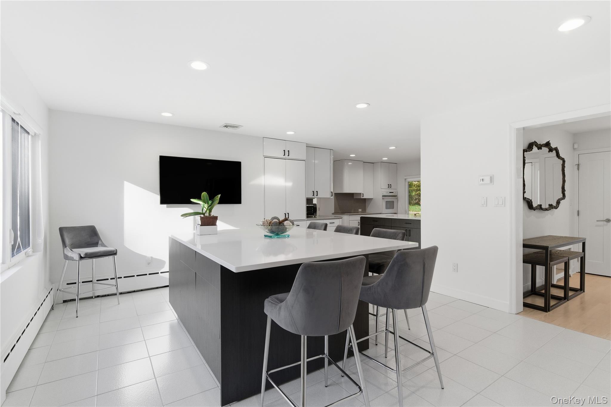 108 Bacon Road, Old Westbury, NY 11568