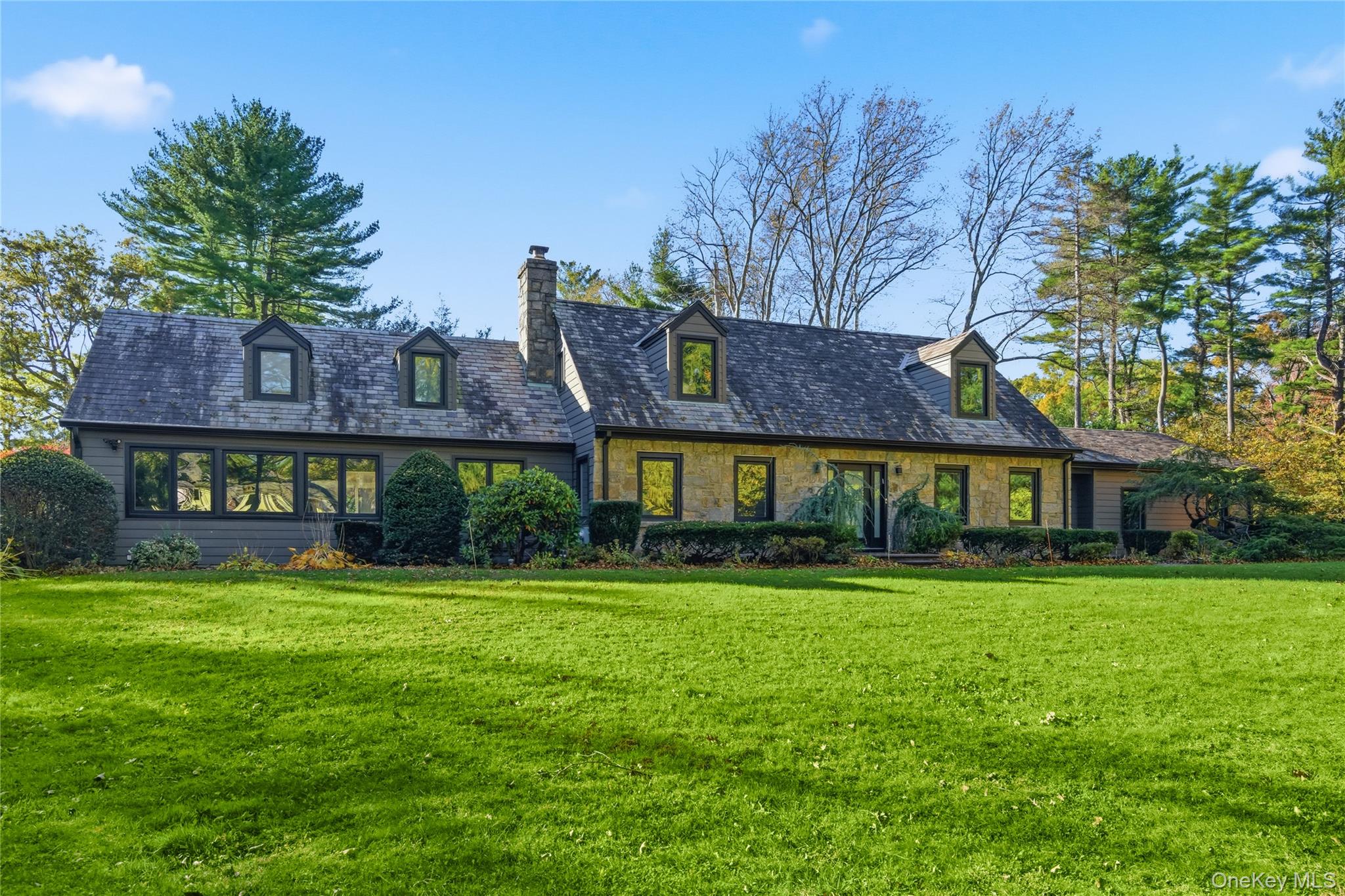 108 Bacon Road, Old Westbury, NY 11568