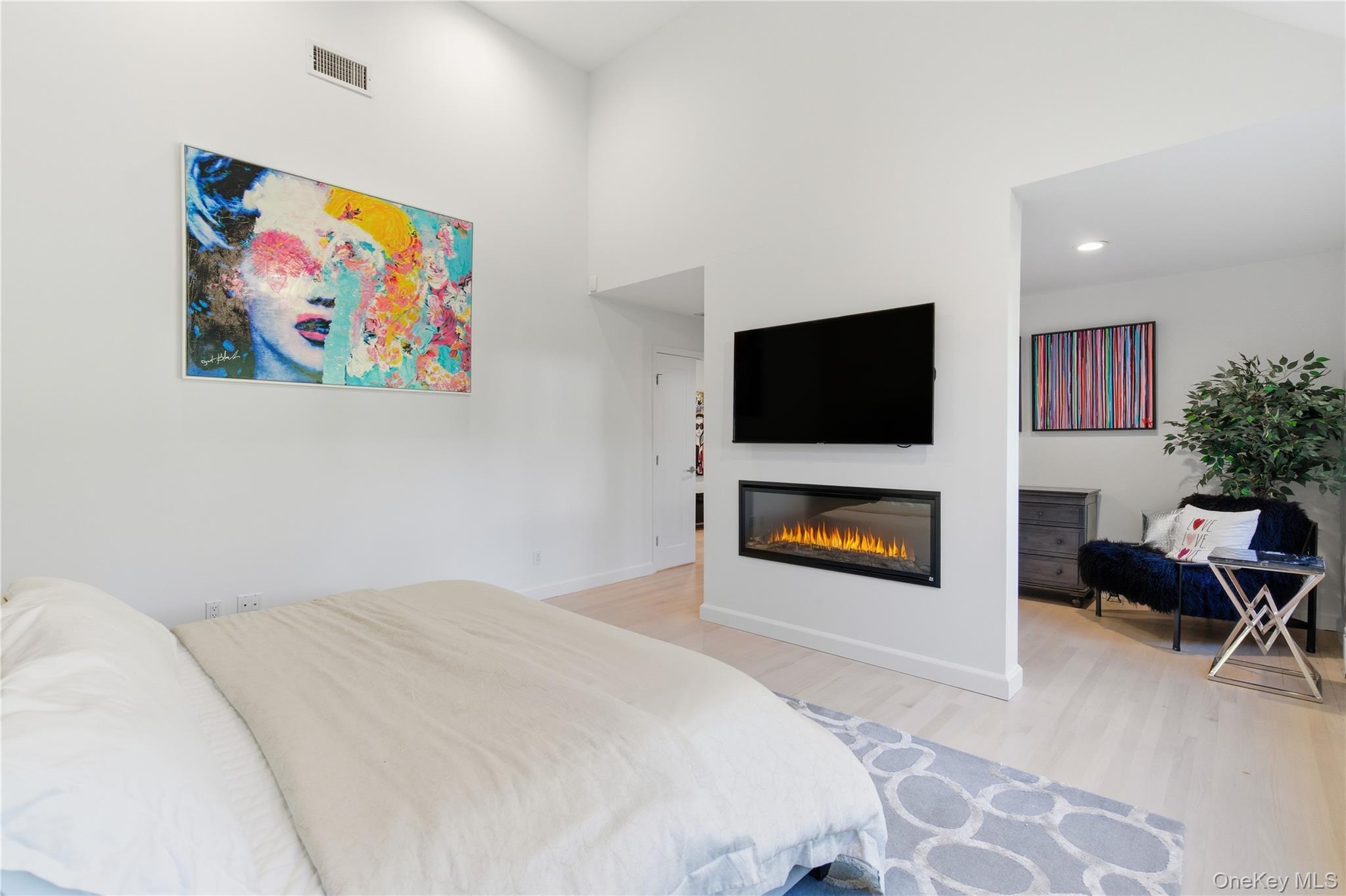 108 Bacon Road, Old Westbury, NY 11568