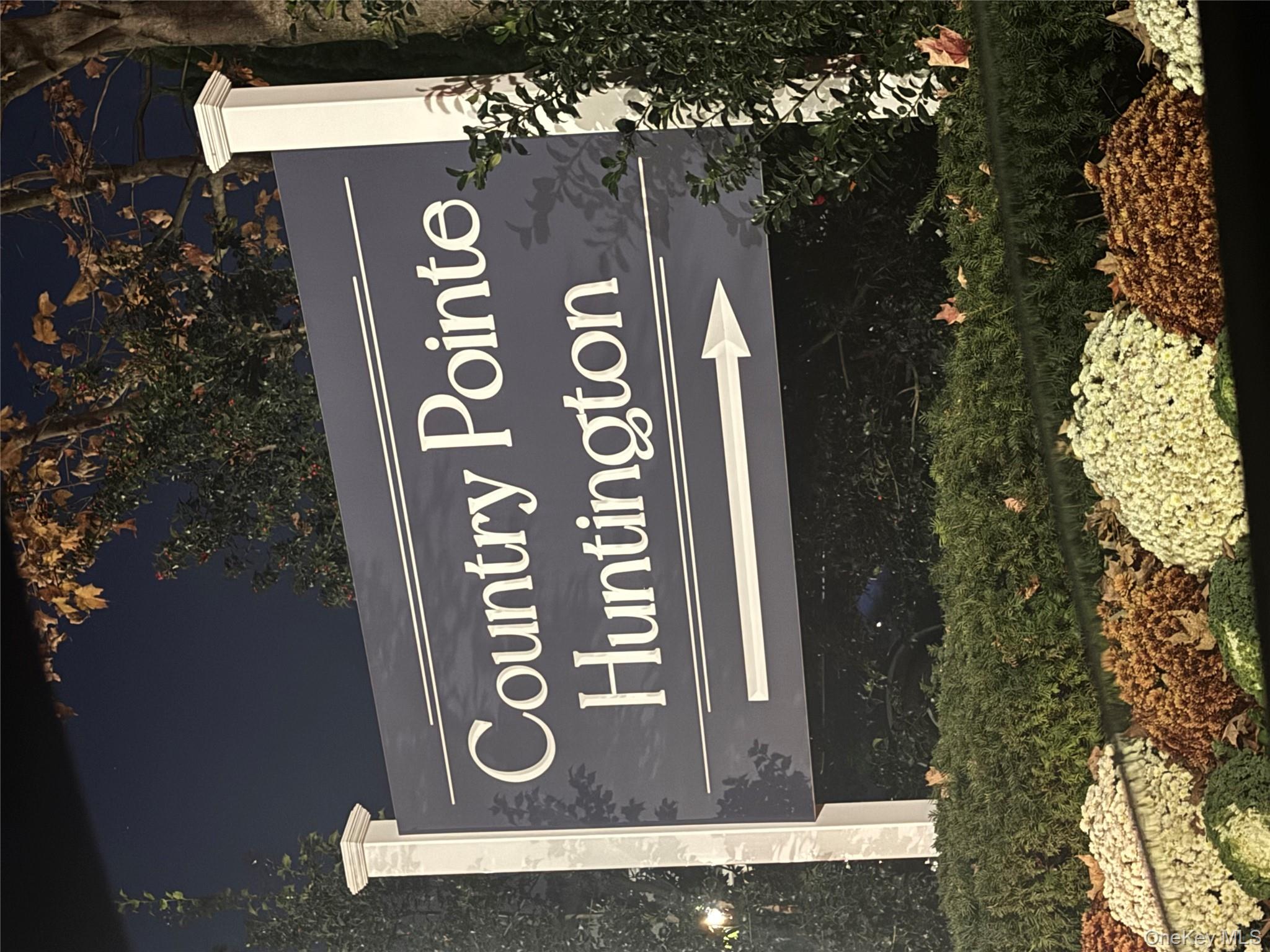 1807 Townhome Way # 1, Huntington Station, NY 11746