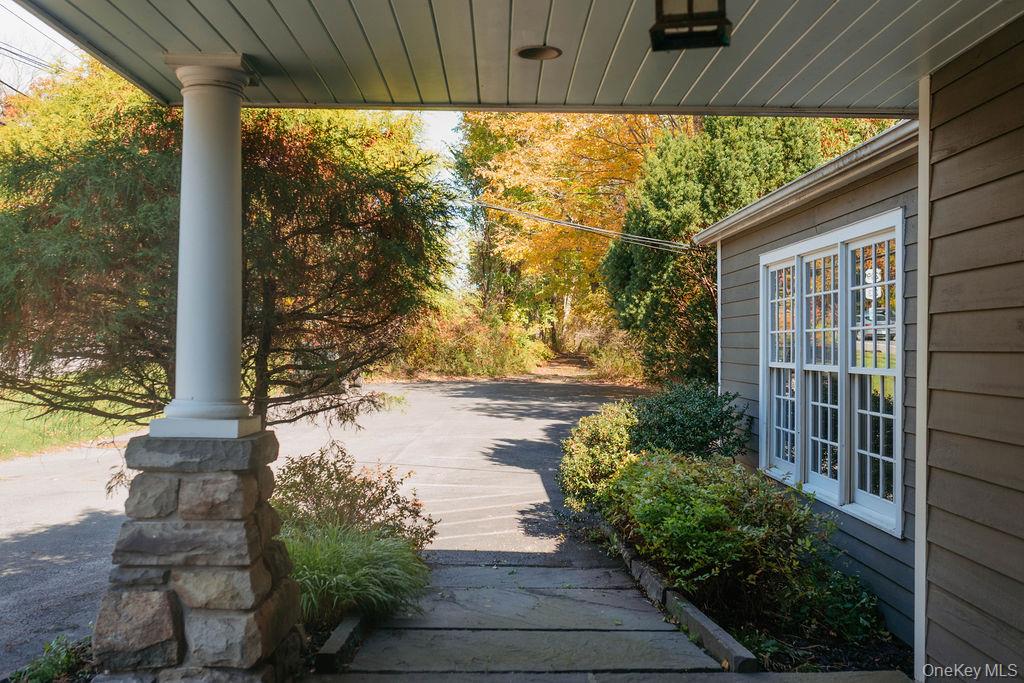 3927 Main Street, Stone Ridge, NY 12484