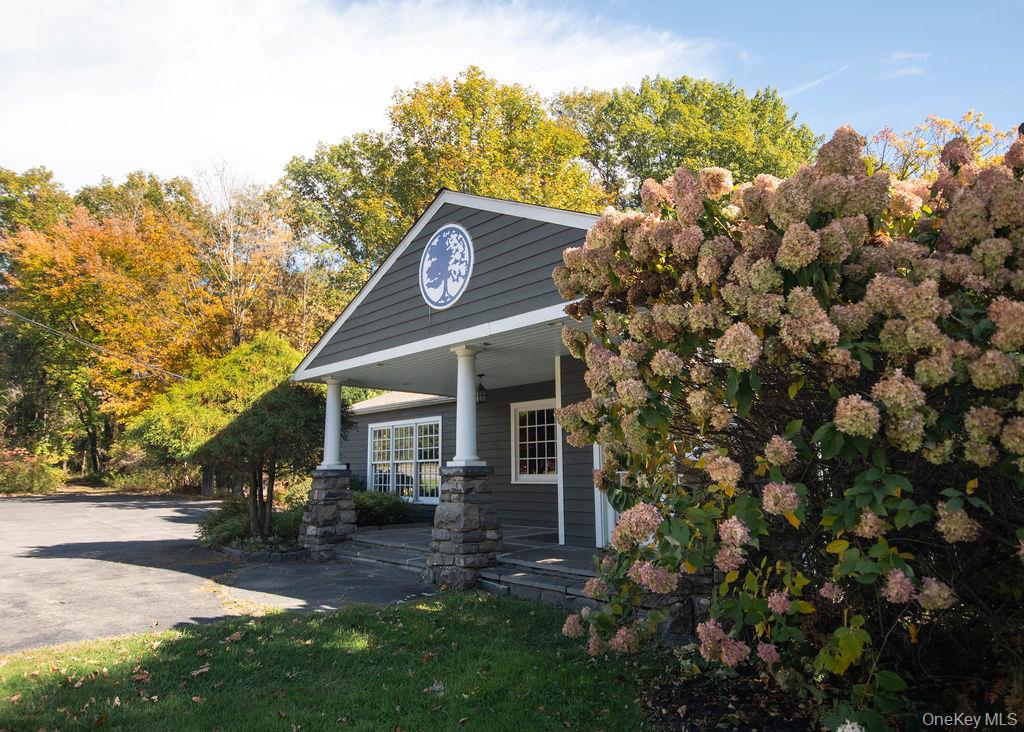 3927 Main Street, Stone Ridge, NY 12484