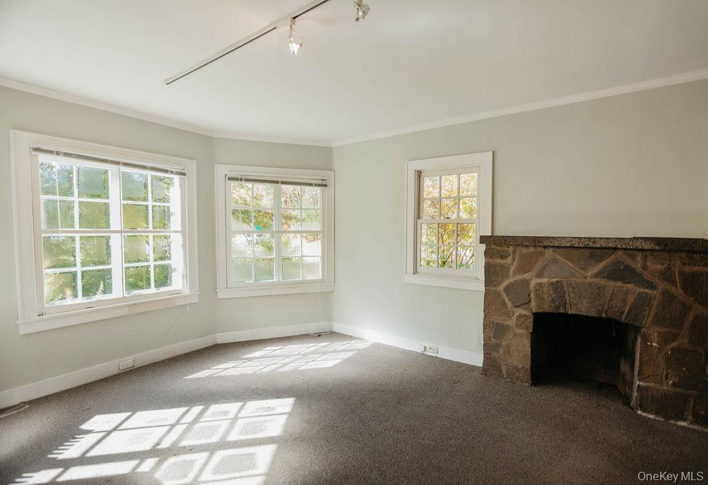 3927 Main Street, Stone Ridge, NY 12484