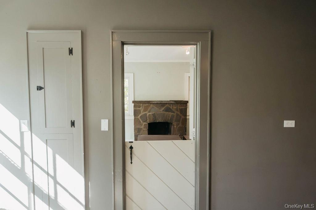 3927 Main Street, Stone Ridge, NY 12484