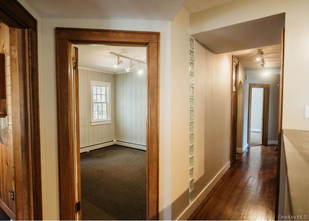 3927 Main Street, Stone Ridge, NY 12484