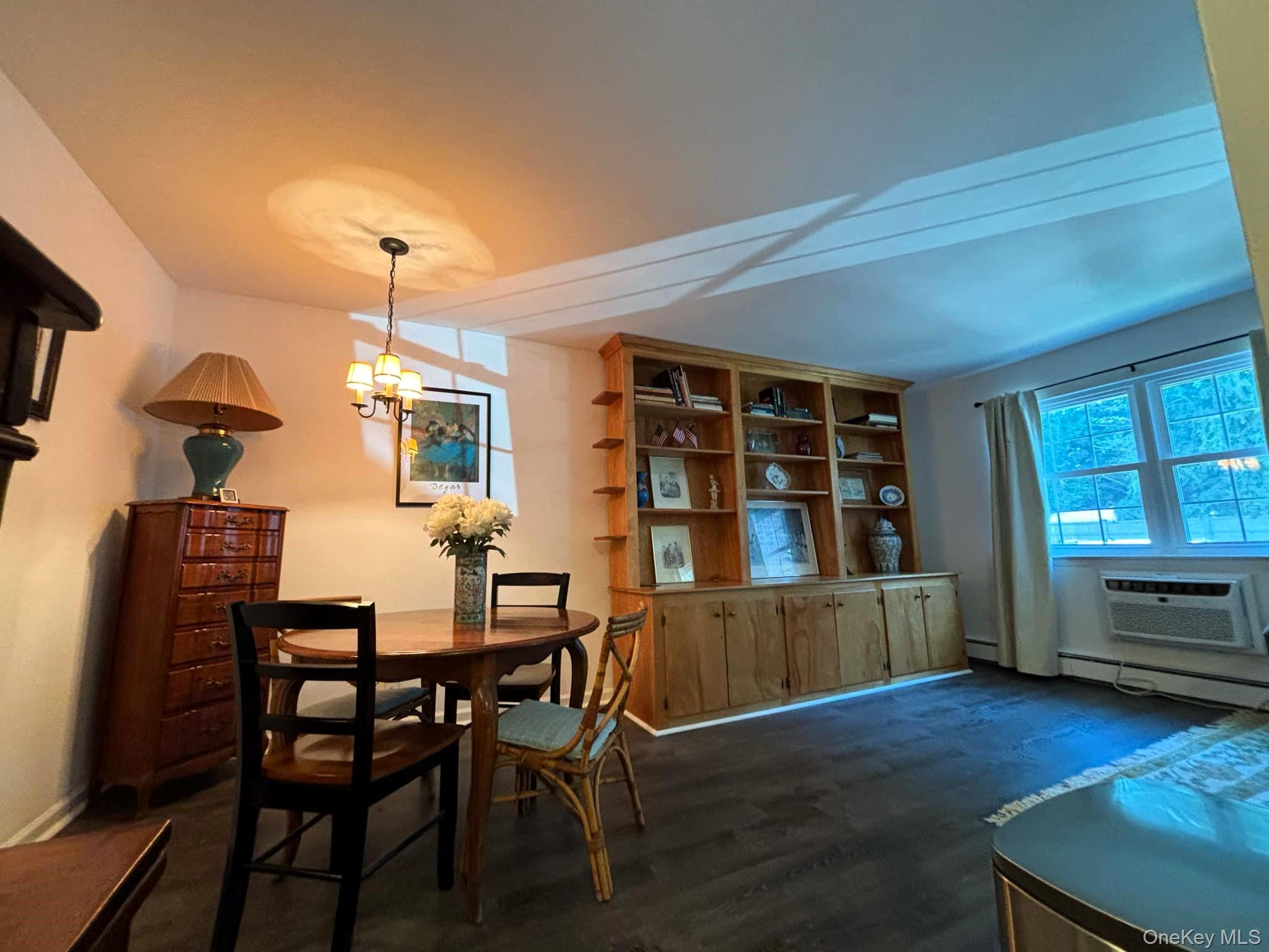 26 Layton Avenue, Southampton, NY 11968