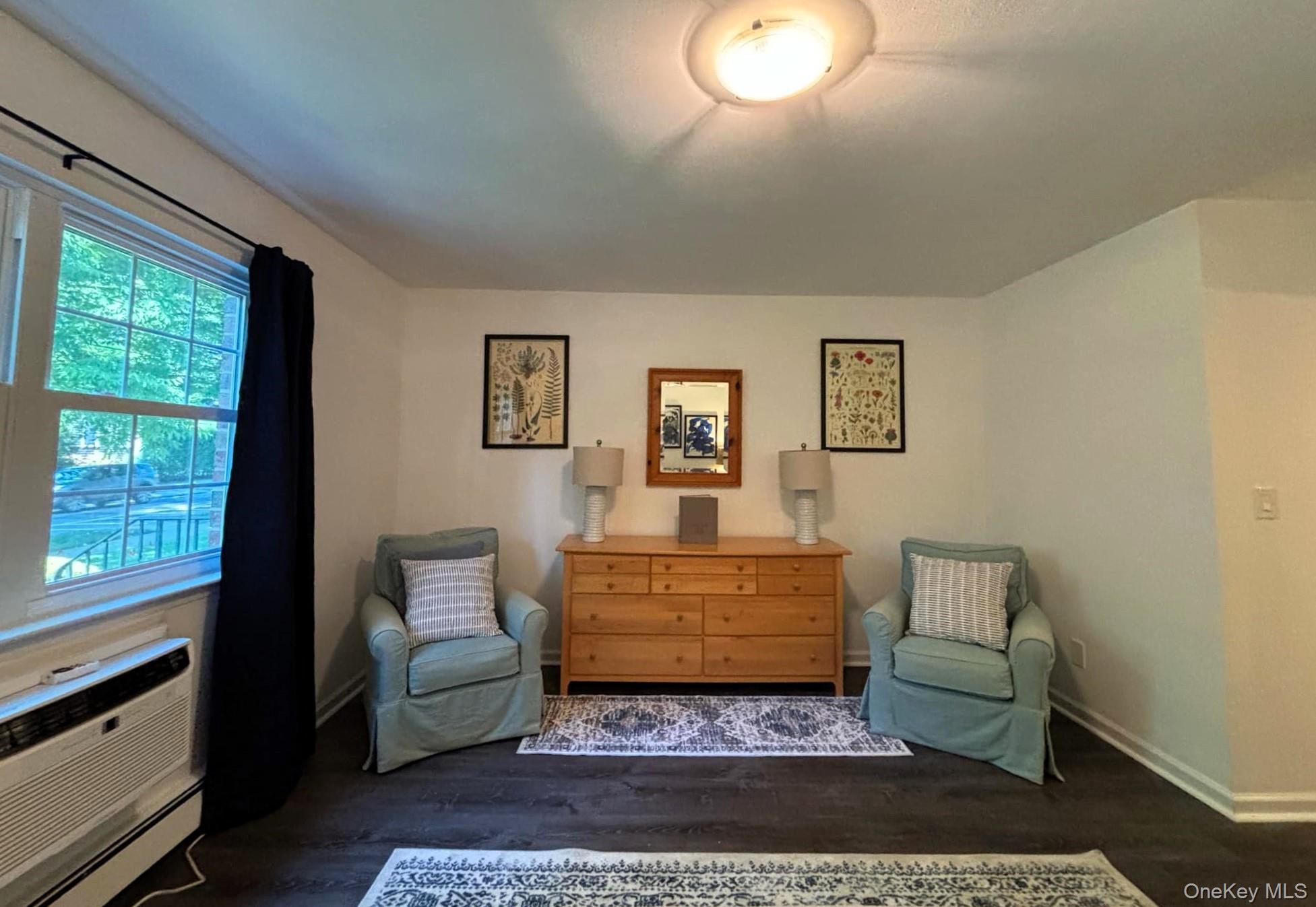 26 Layton Avenue, Southampton, NY 11968