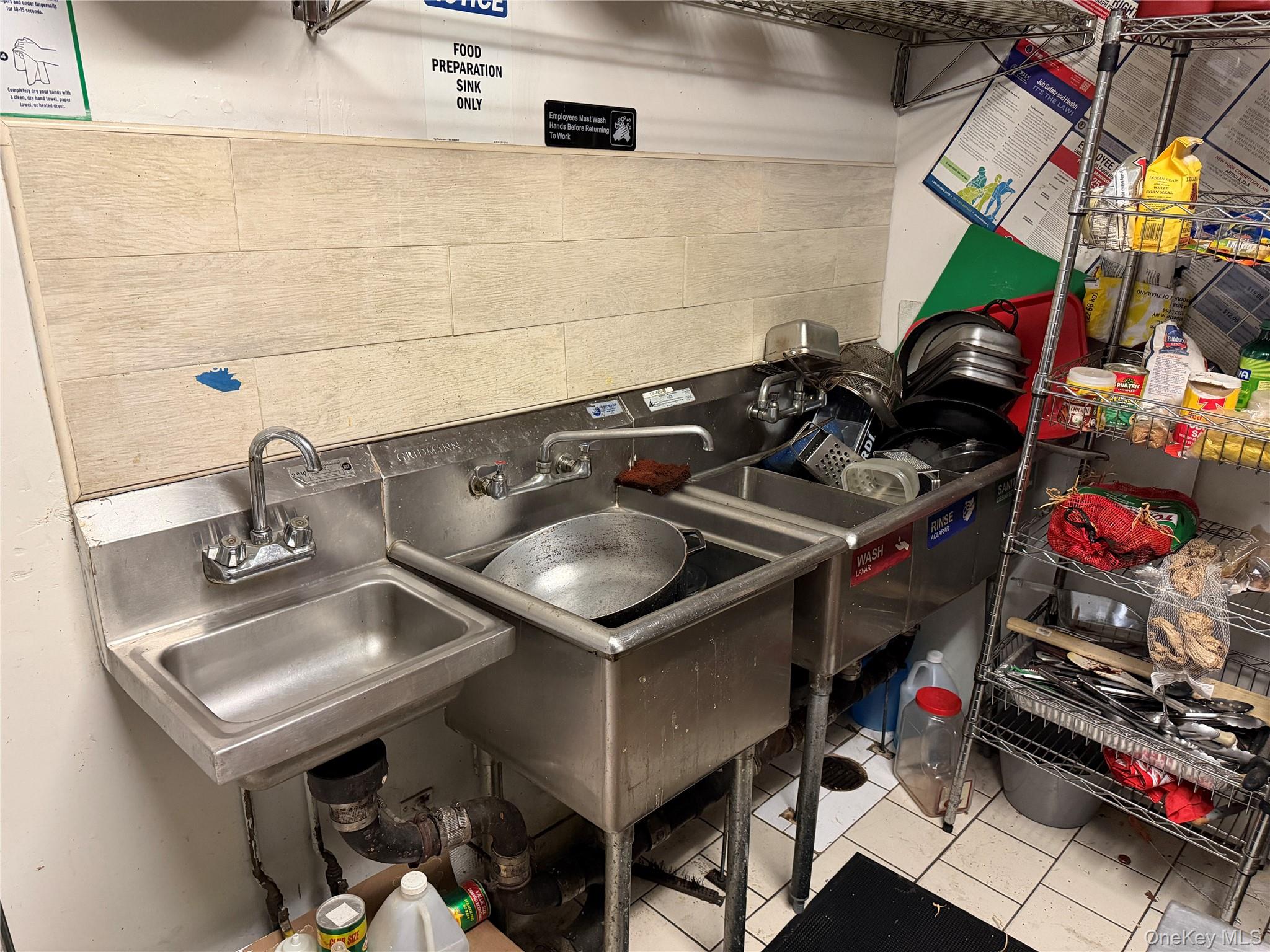 756 S South 5th Avenue, Mount Vernon, NY 10550