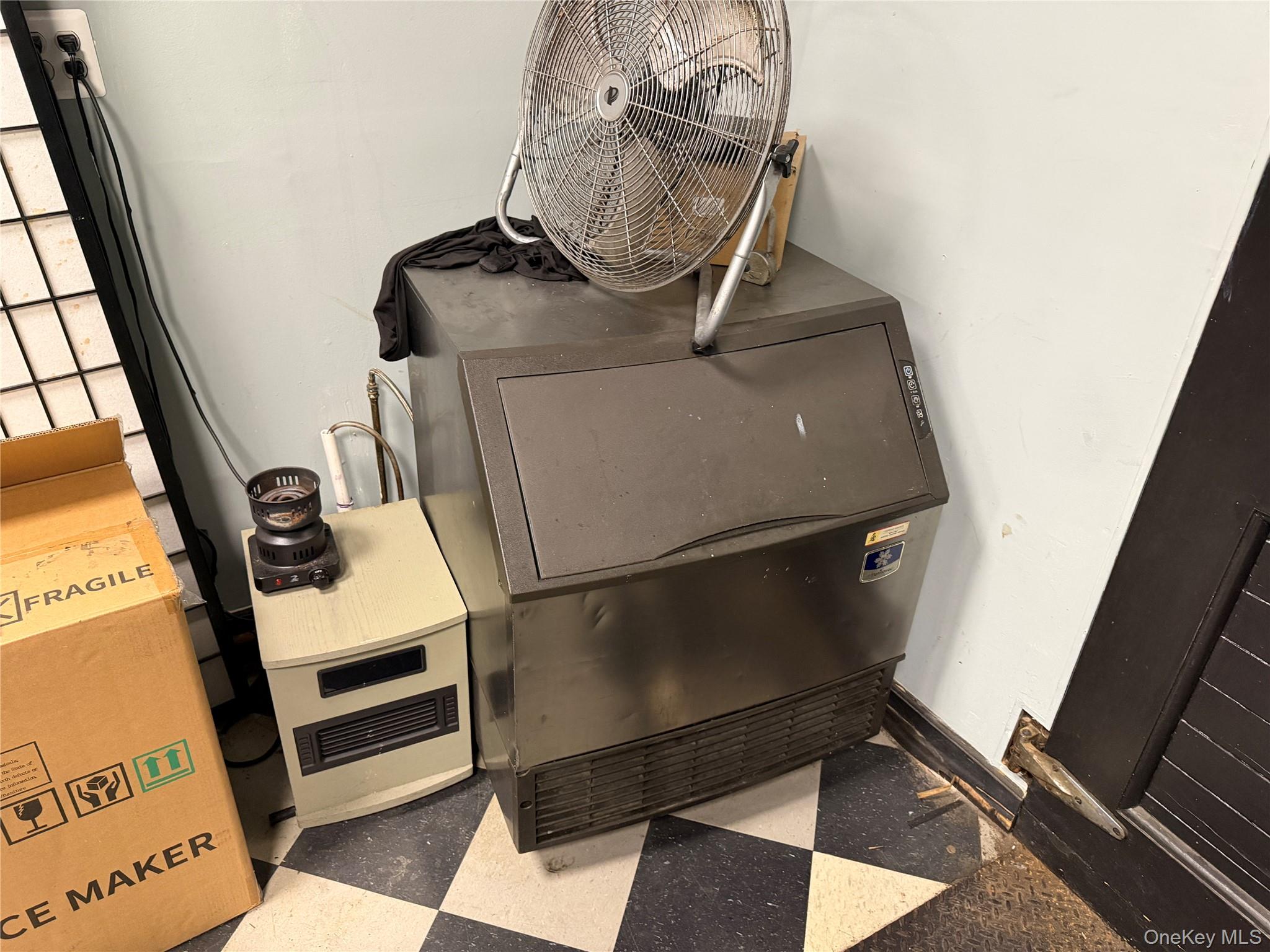 756 S South 5th Avenue, Mount Vernon, NY 10550