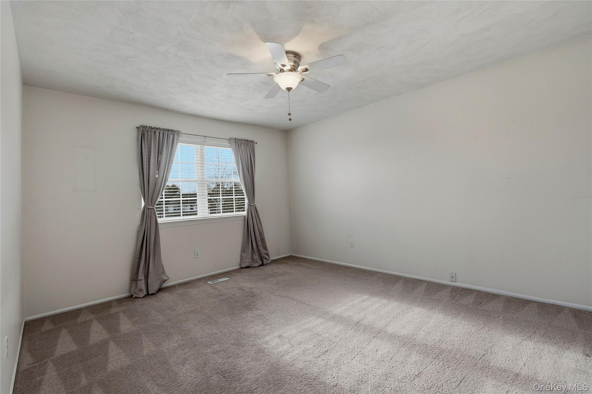 48 Windcrest Drive, Manorville, NY 11949