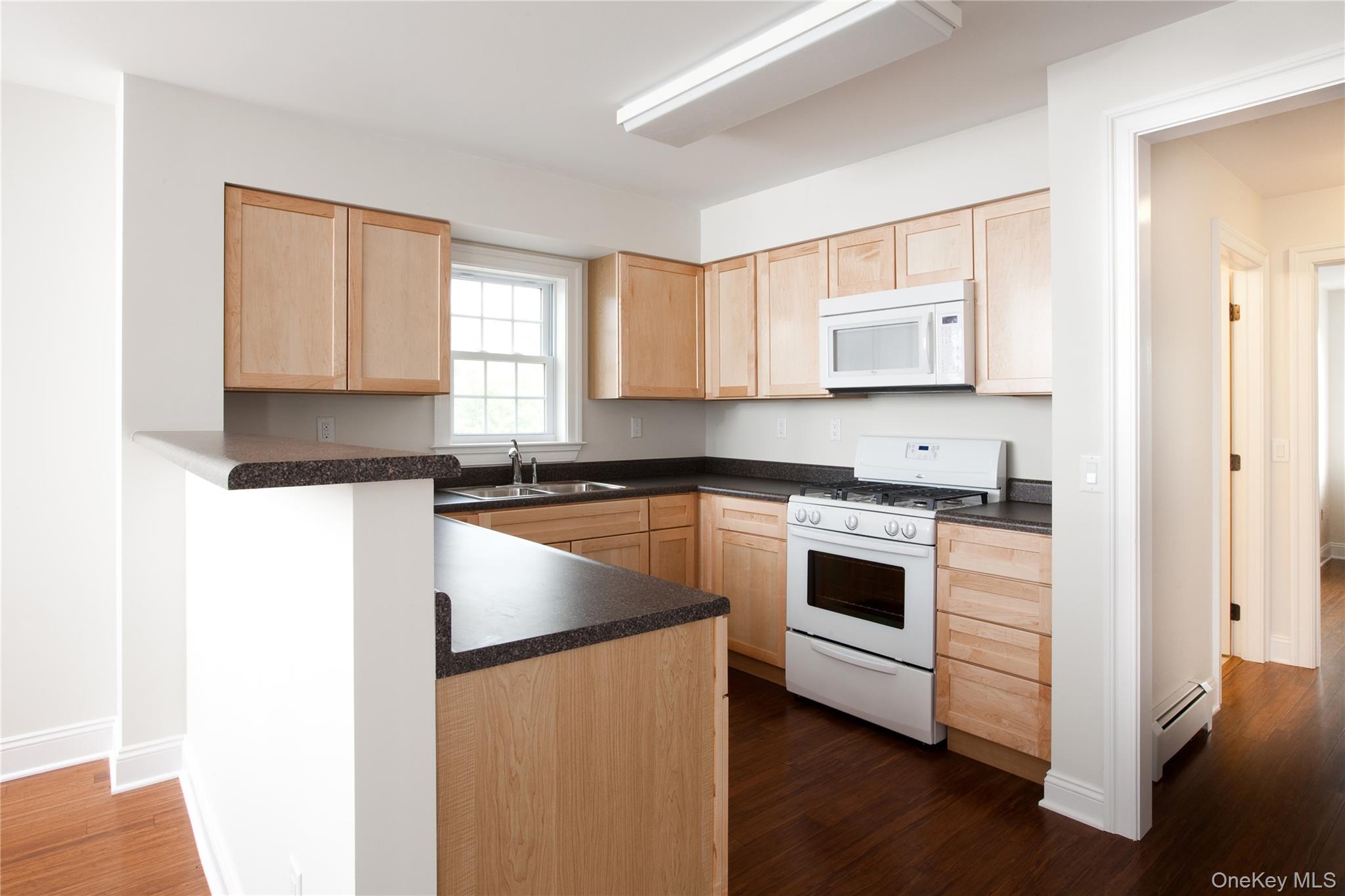 19-23 Greenway Lane, Fallsburg, NY 12759