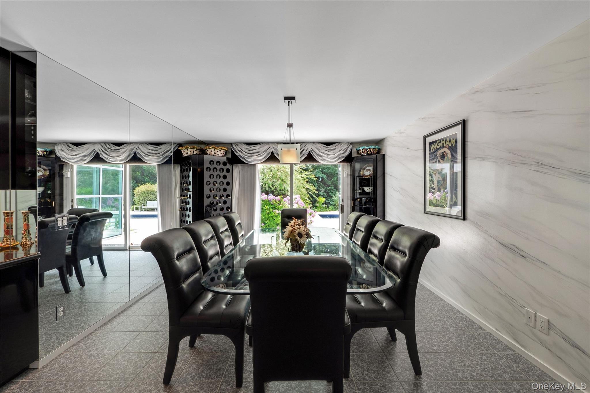 9 Plume Grass Way, Westhampton, NY 11977