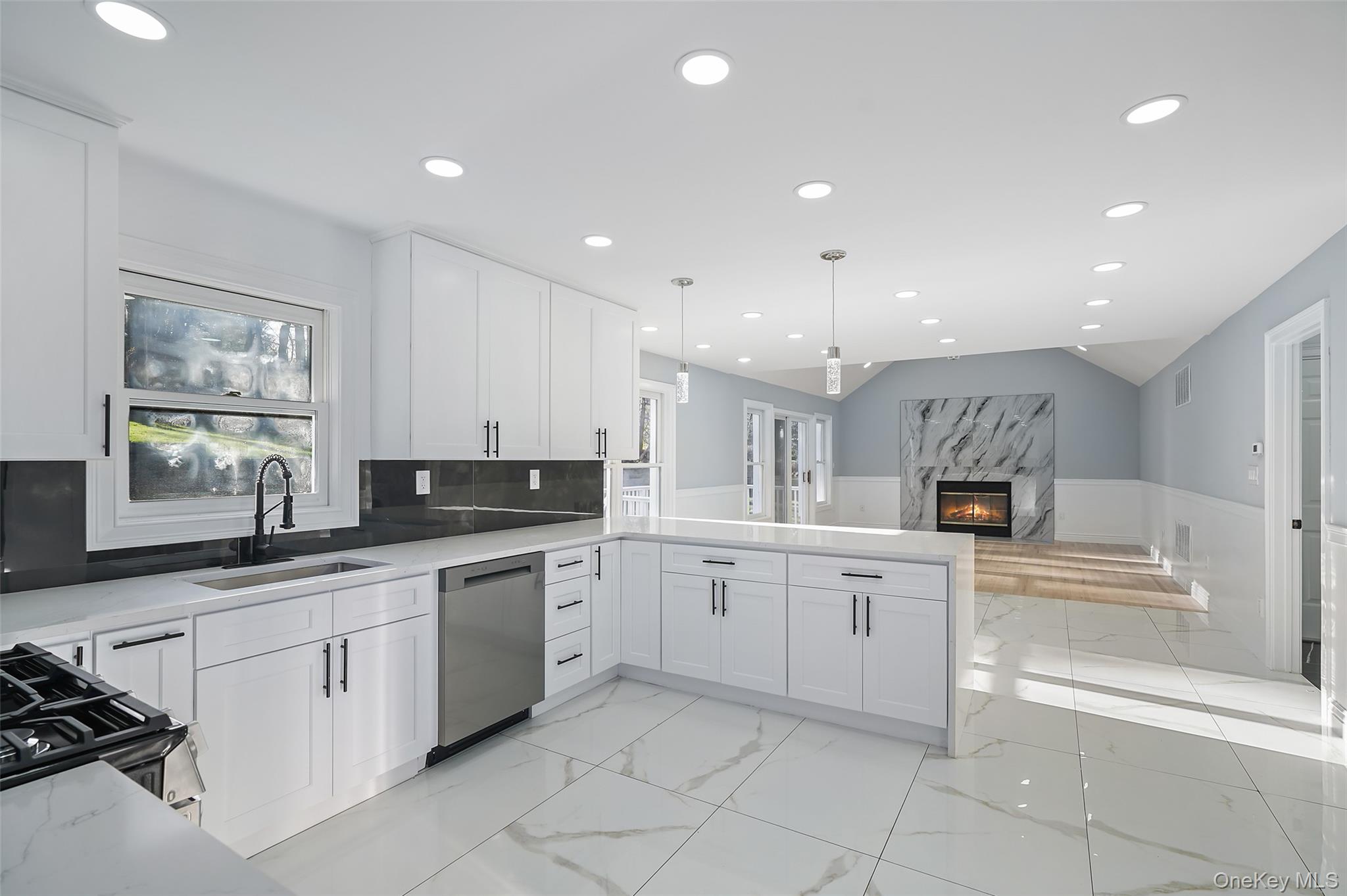 95 Wellington Court, Yorktown Heights, NY 10598