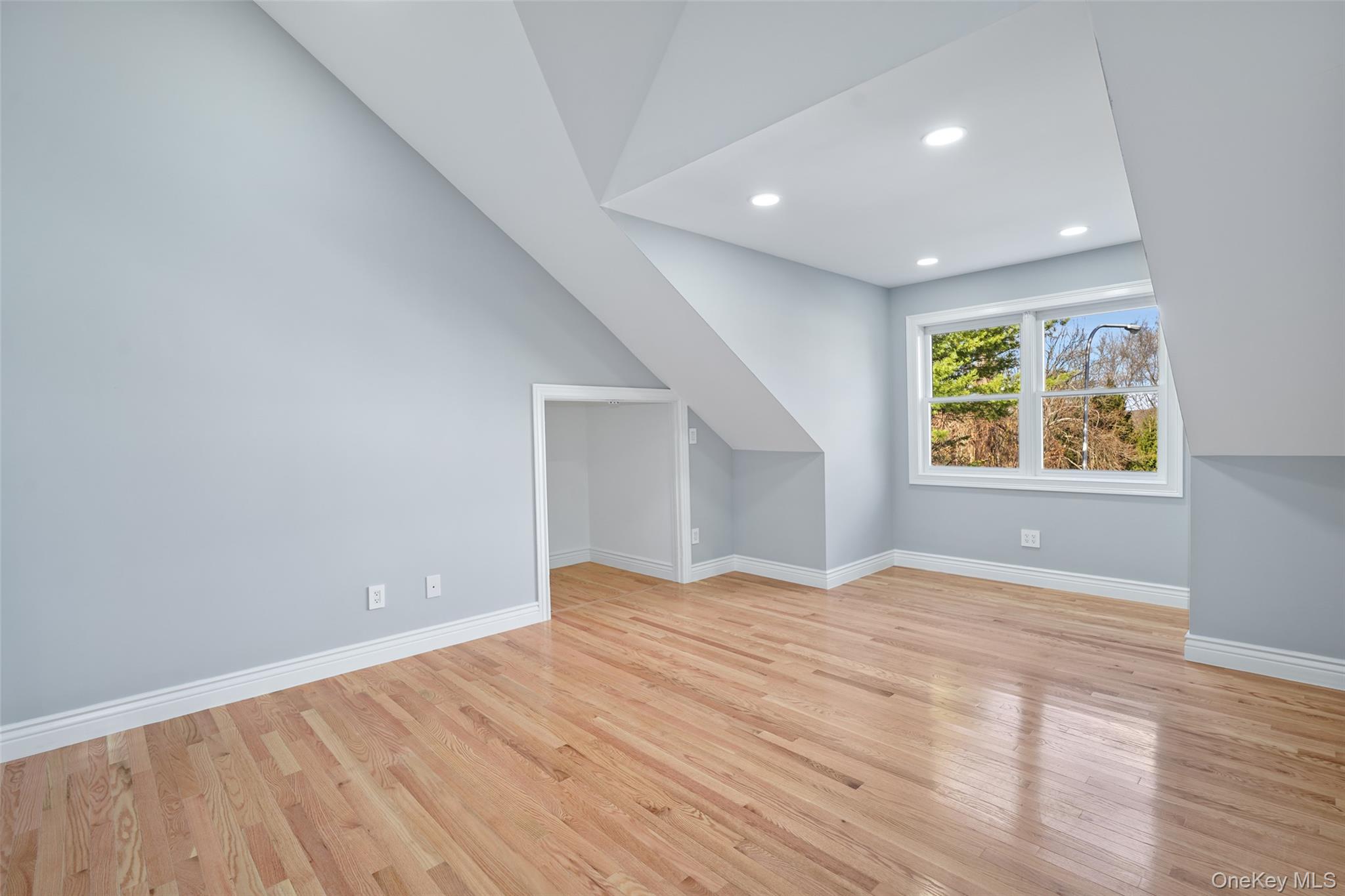 95 Wellington Court, Yorktown Heights, NY 10598