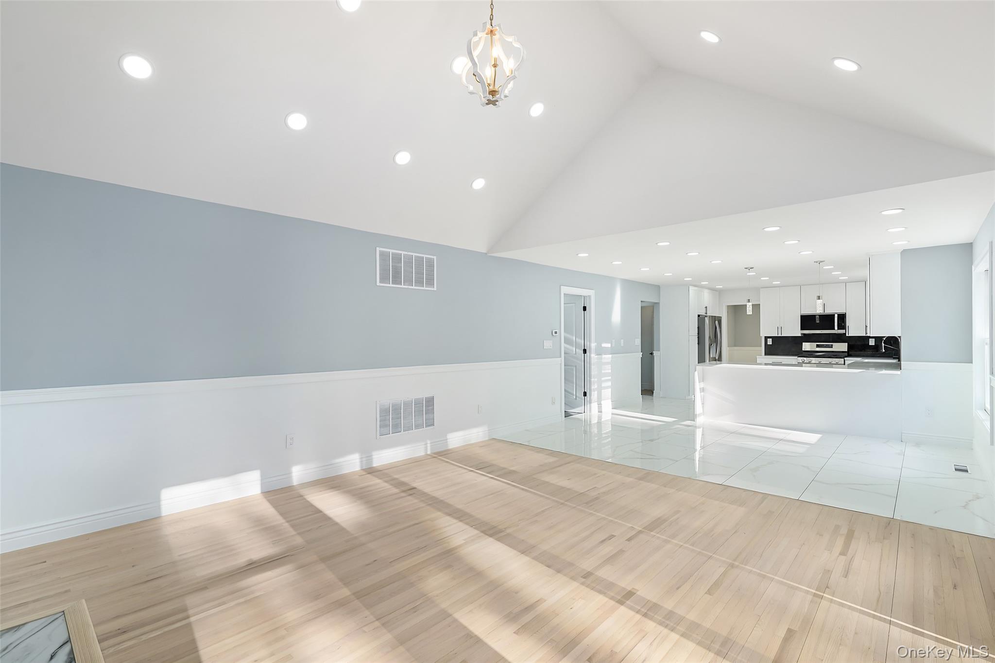 95 Wellington Court, Yorktown Heights, NY 10598