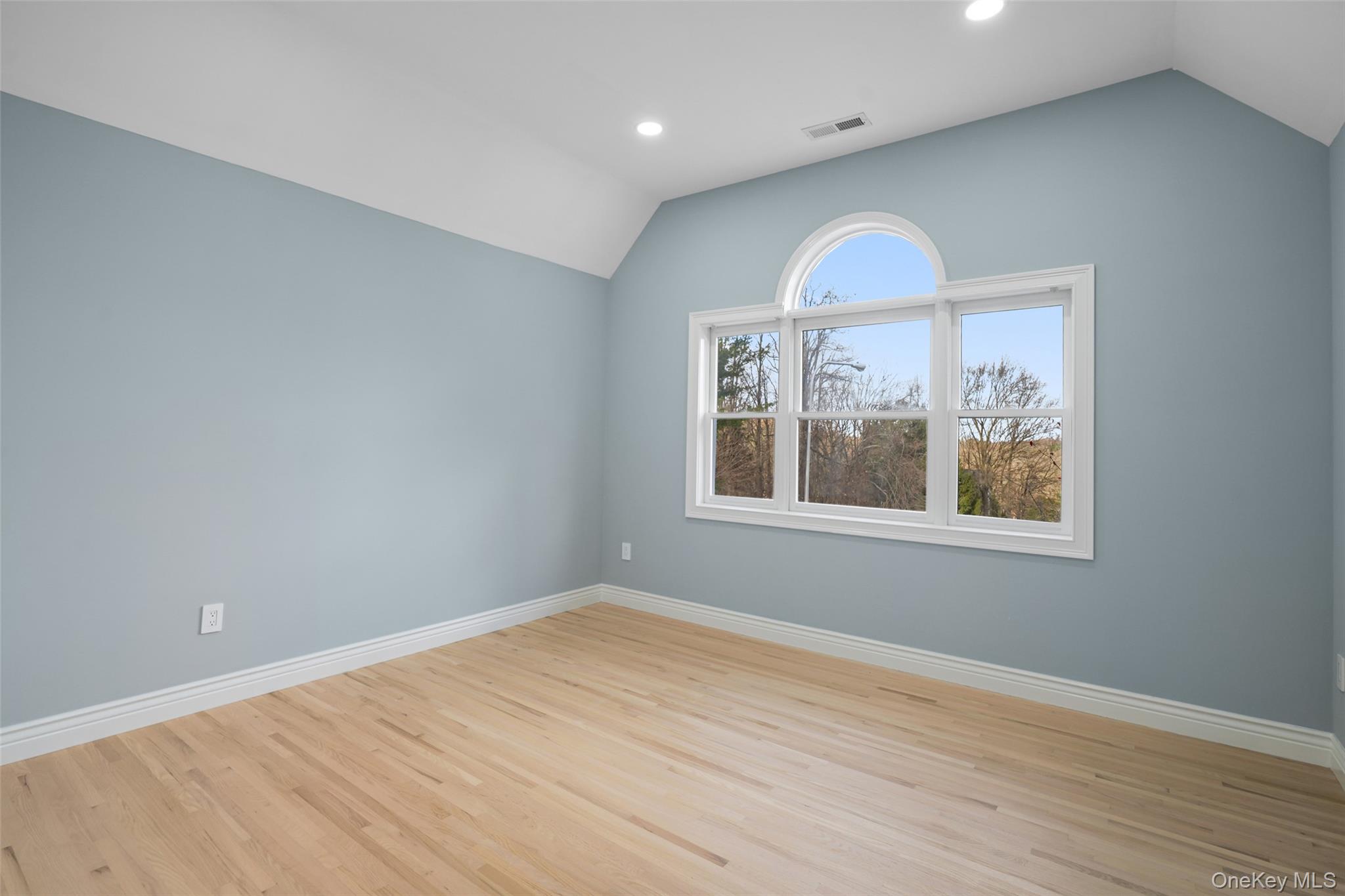 95 Wellington Court, Yorktown Heights, NY 10598