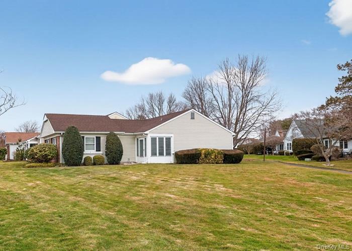 19 Hearthside Drive, Mount Sinai, NY 11766