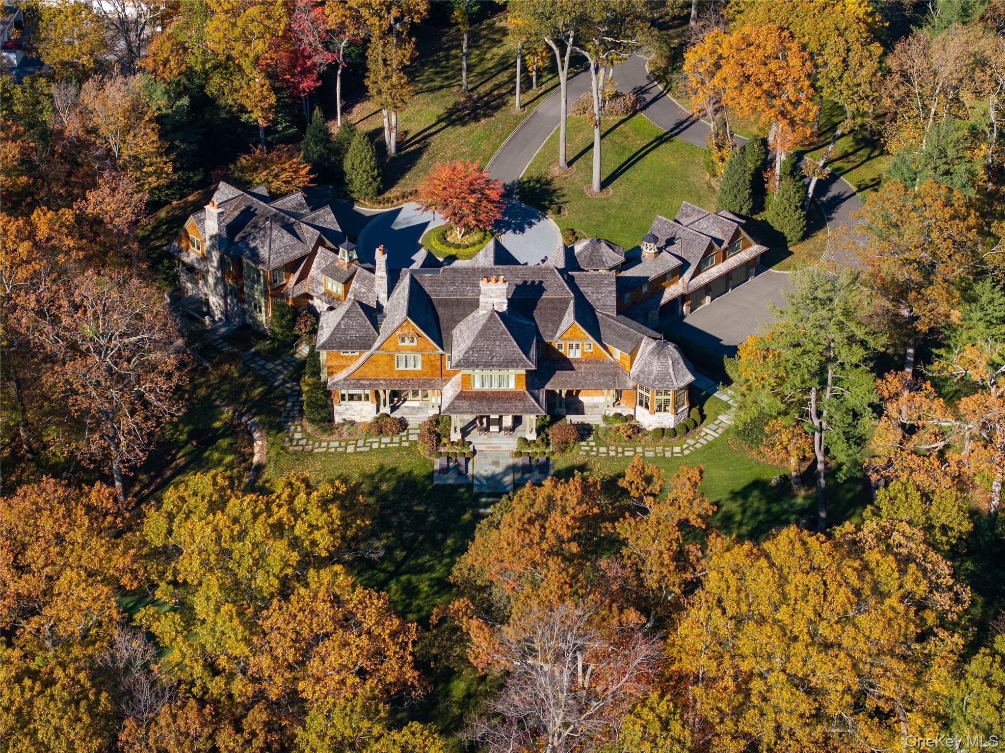 143 Heather Lane, Mill Neck, NY 11765