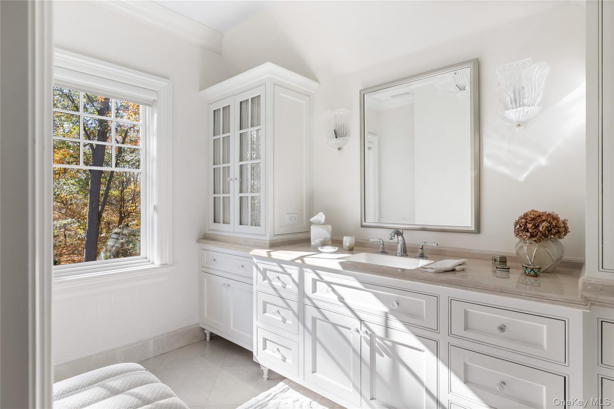 143 Heather Lane, Mill Neck, NY 11765