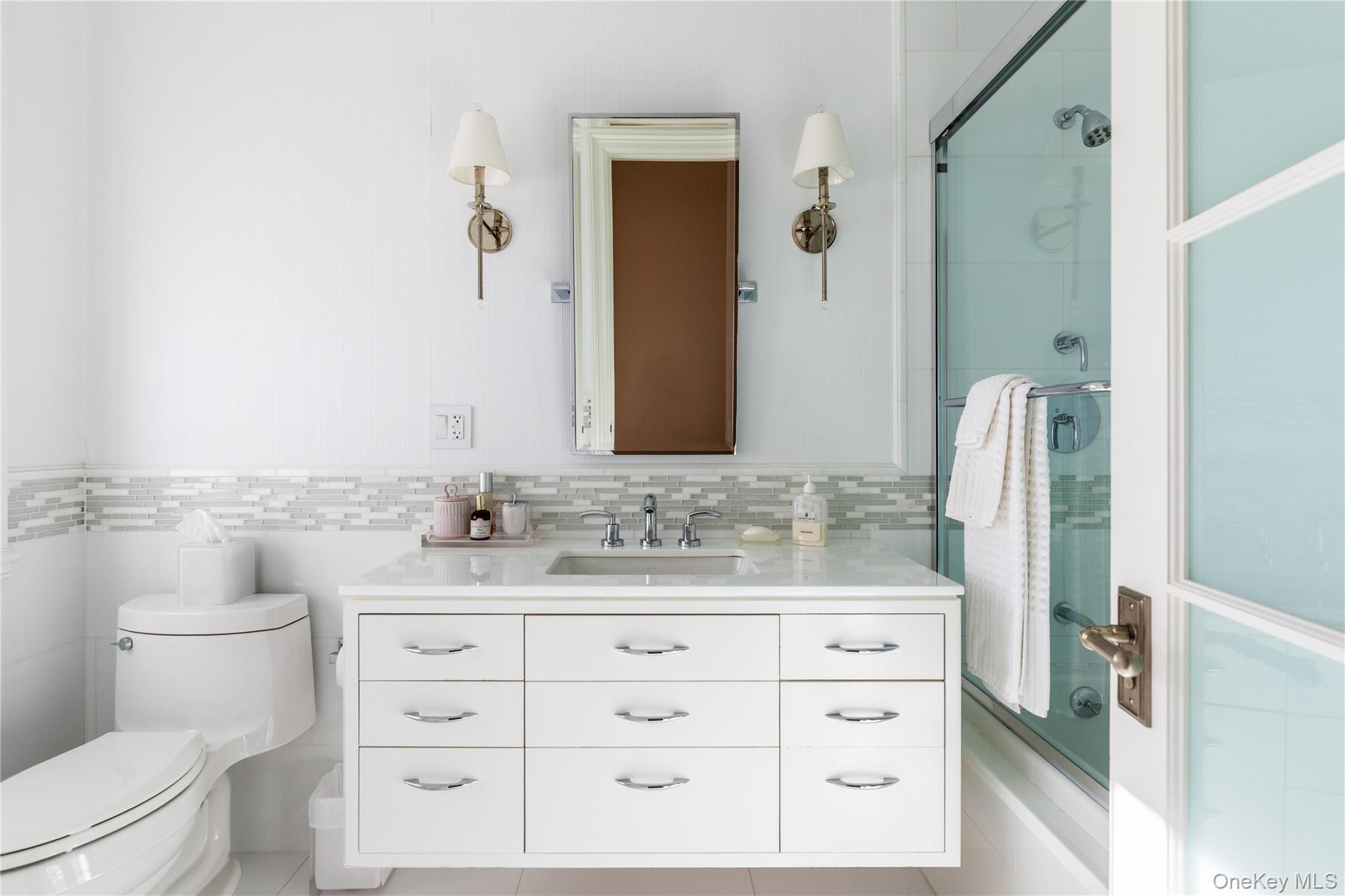 143 Heather Lane, Mill Neck, NY 11765