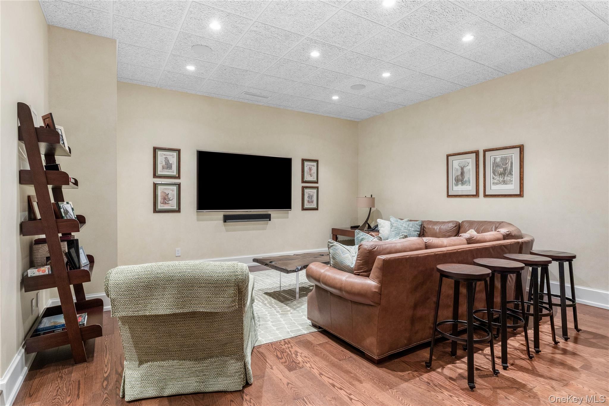 143 Heather Lane, Mill Neck, NY 11765