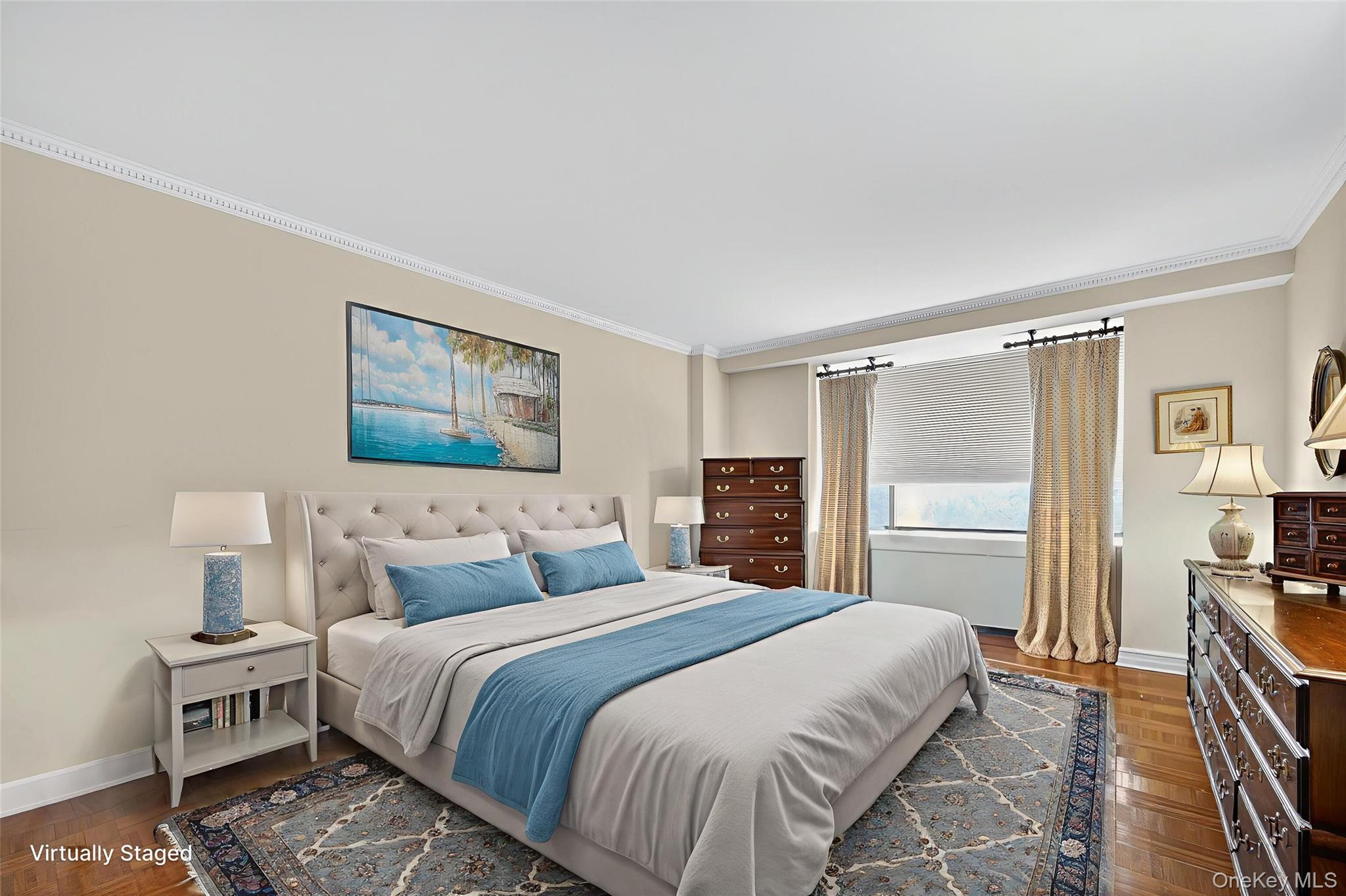 100 Hilton Avenue # 411, Garden City, NY 11530