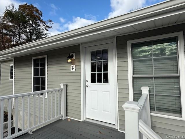 135 Cooper Road # 4, Fishkill, NY 12524