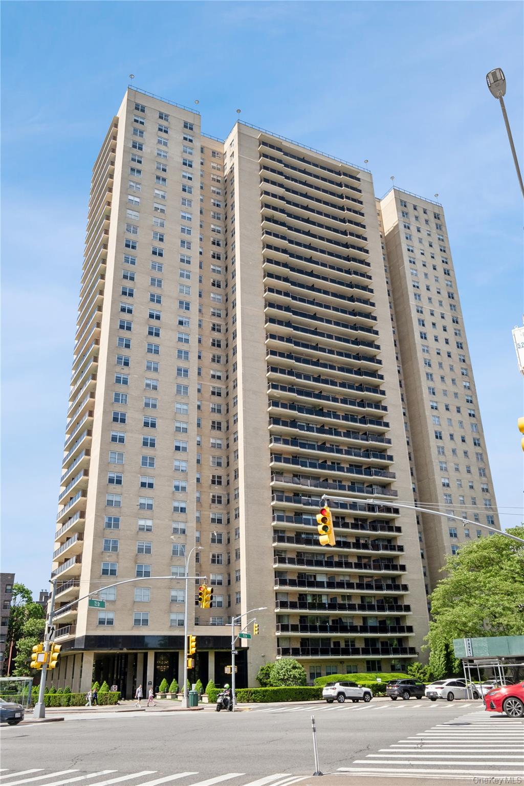 110-11 Queens Boulevard # Apt 24N, Forest Hills, NY 11375