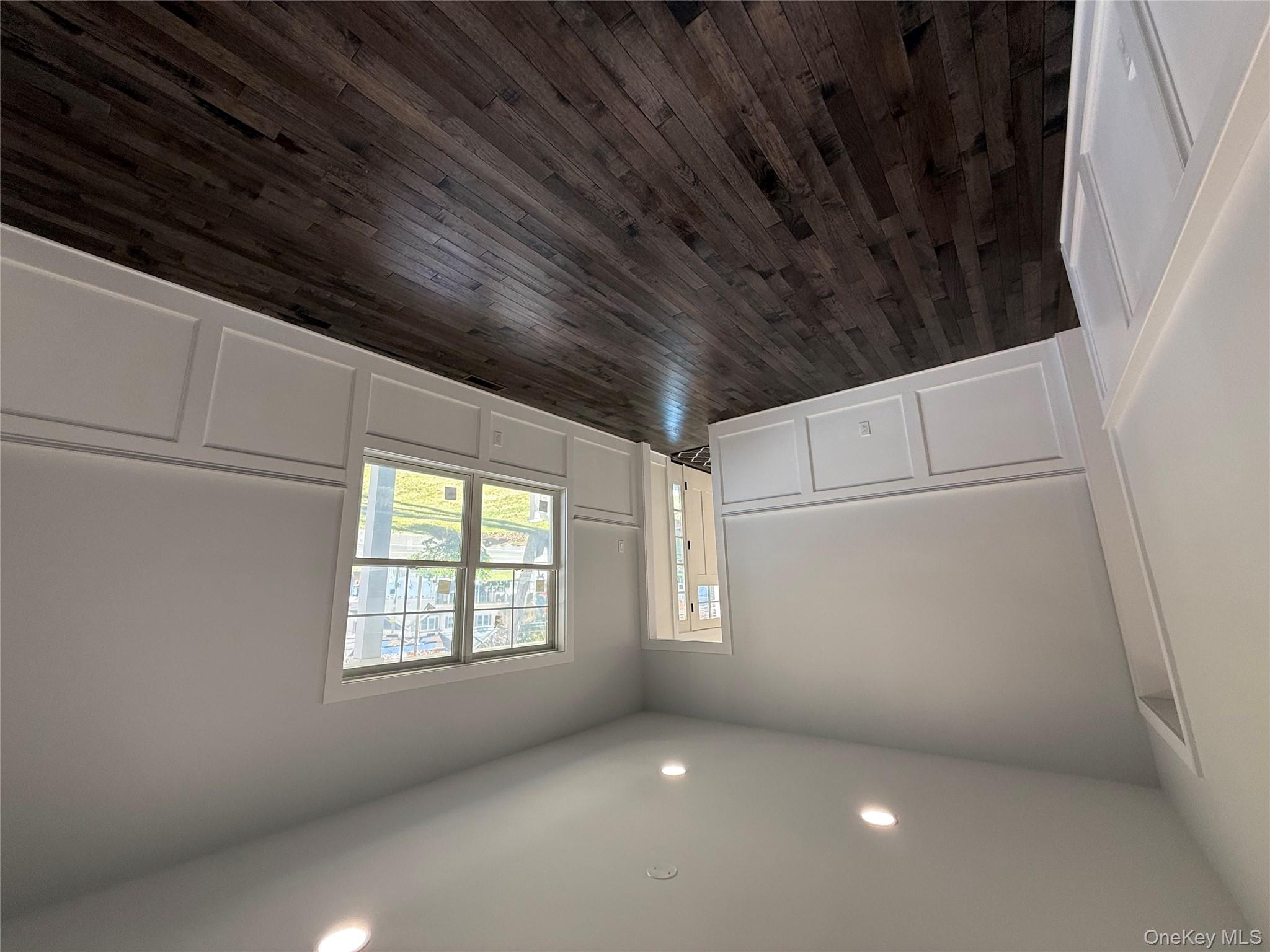 247 N Dunton Avenue, East Patchogue, NY 11772