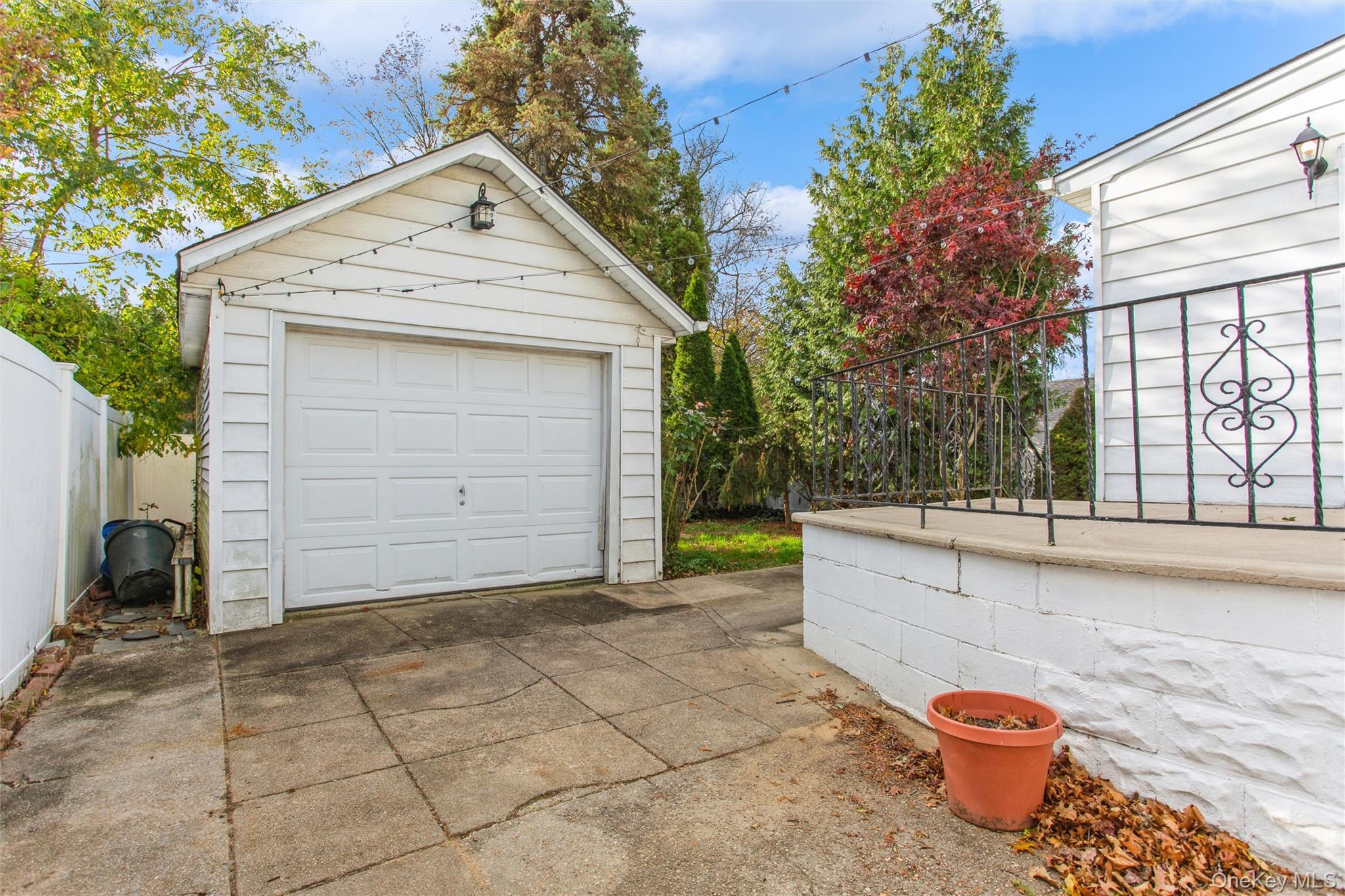 60 Harvard Avenue, Lynbrook, NY 11563