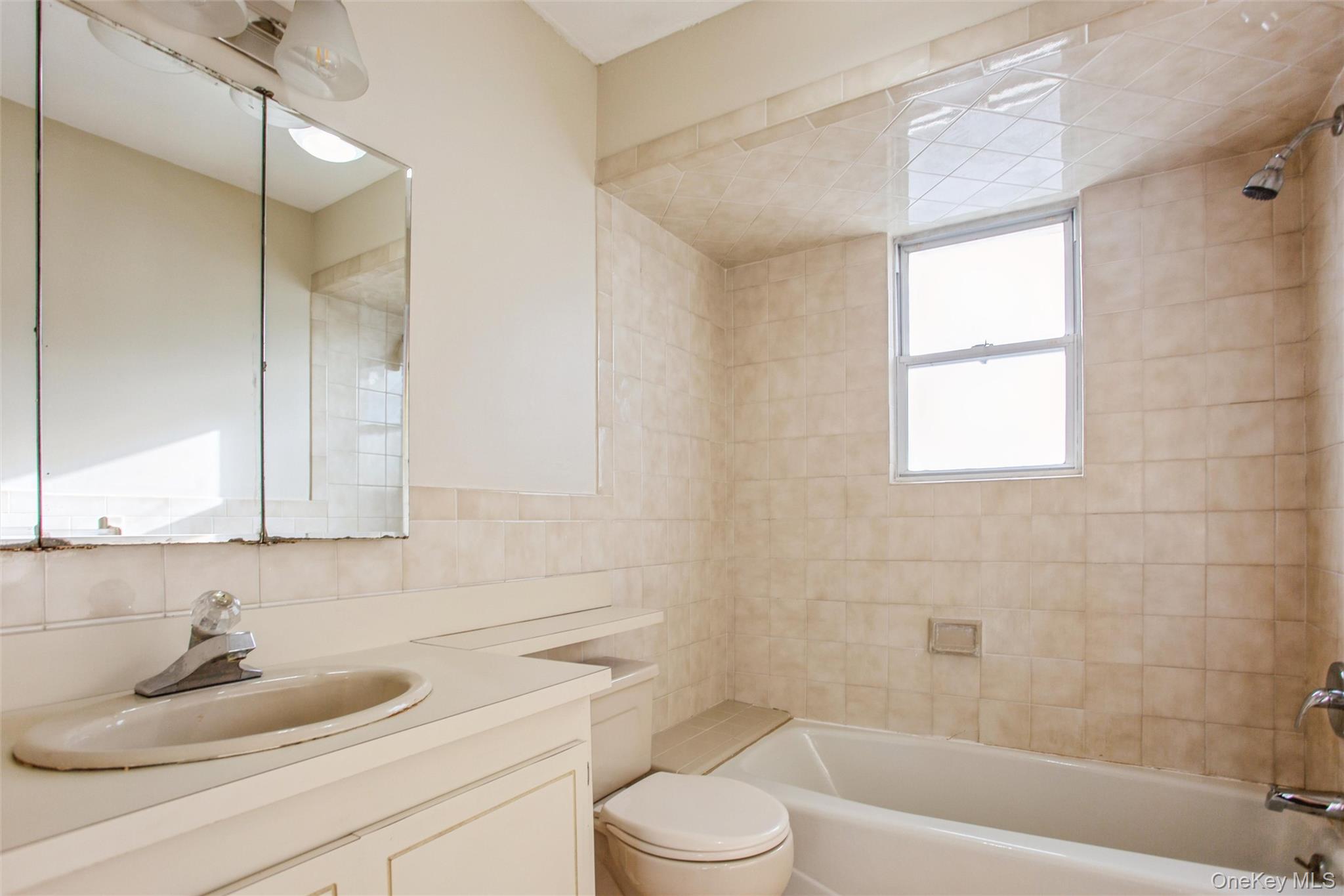 60 Harvard Avenue, Lynbrook, NY 11563