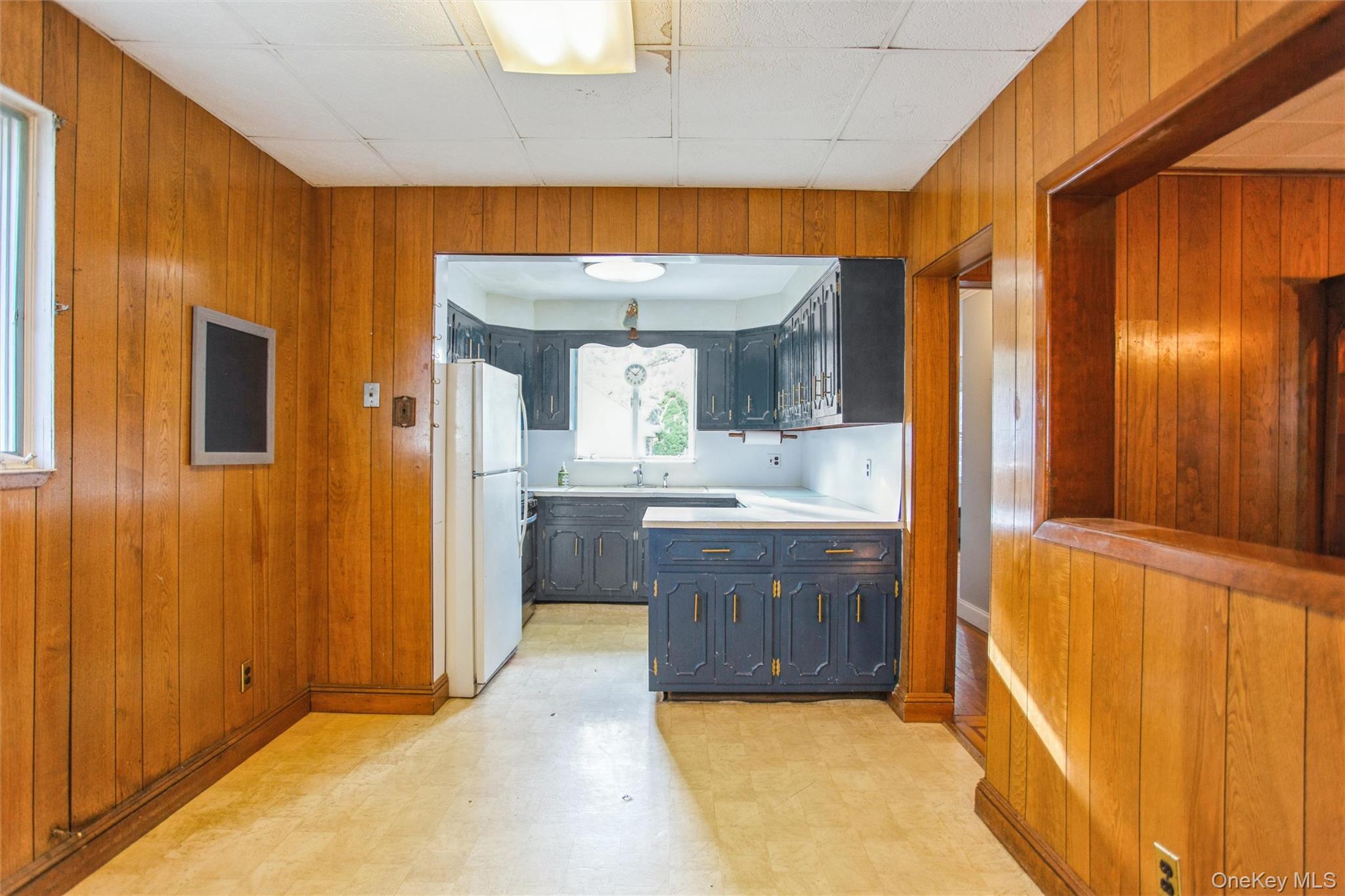 60 Harvard Avenue, Lynbrook, NY 11563