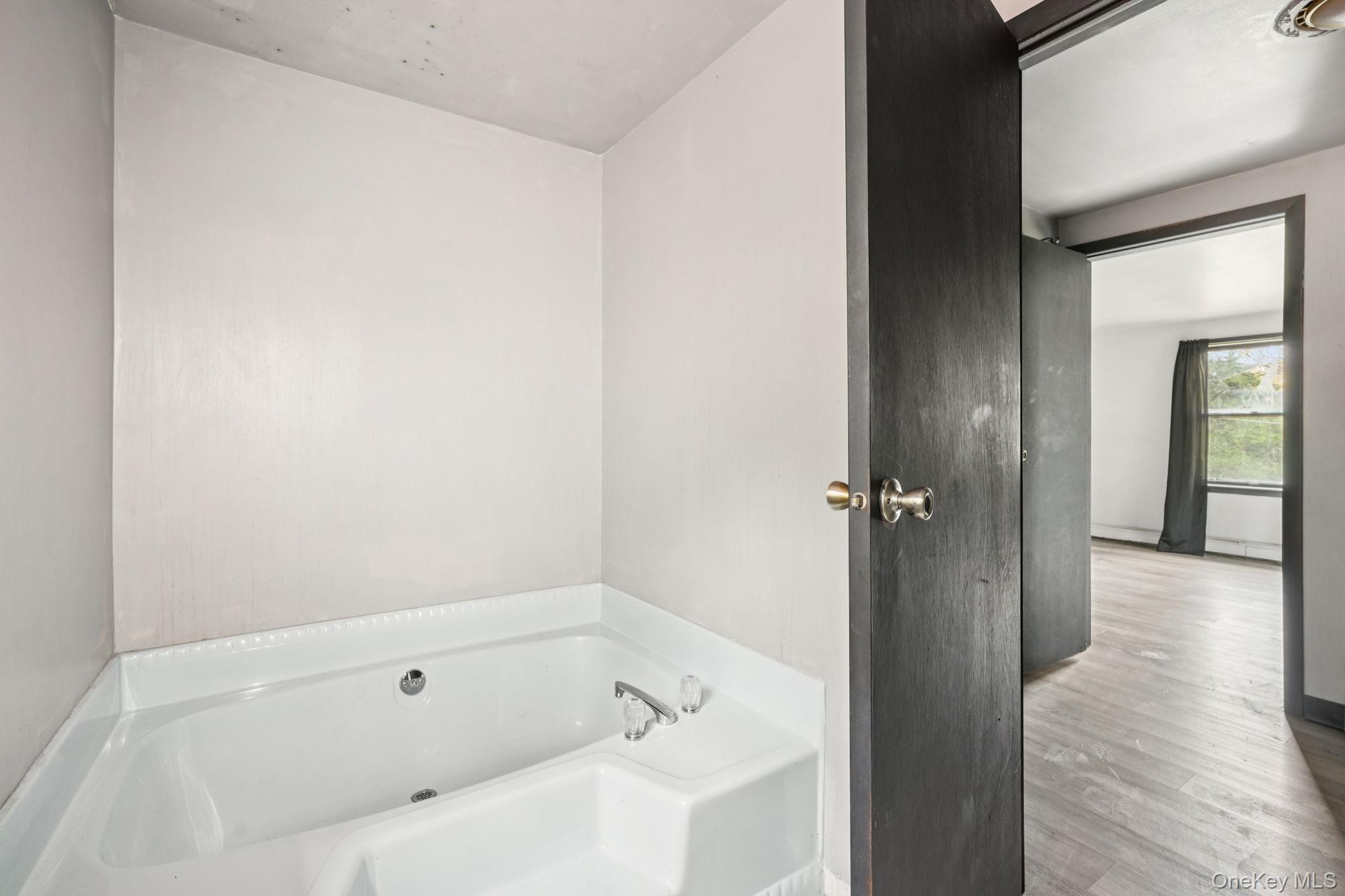 505 County Route 12, New Hampton, NY 10958