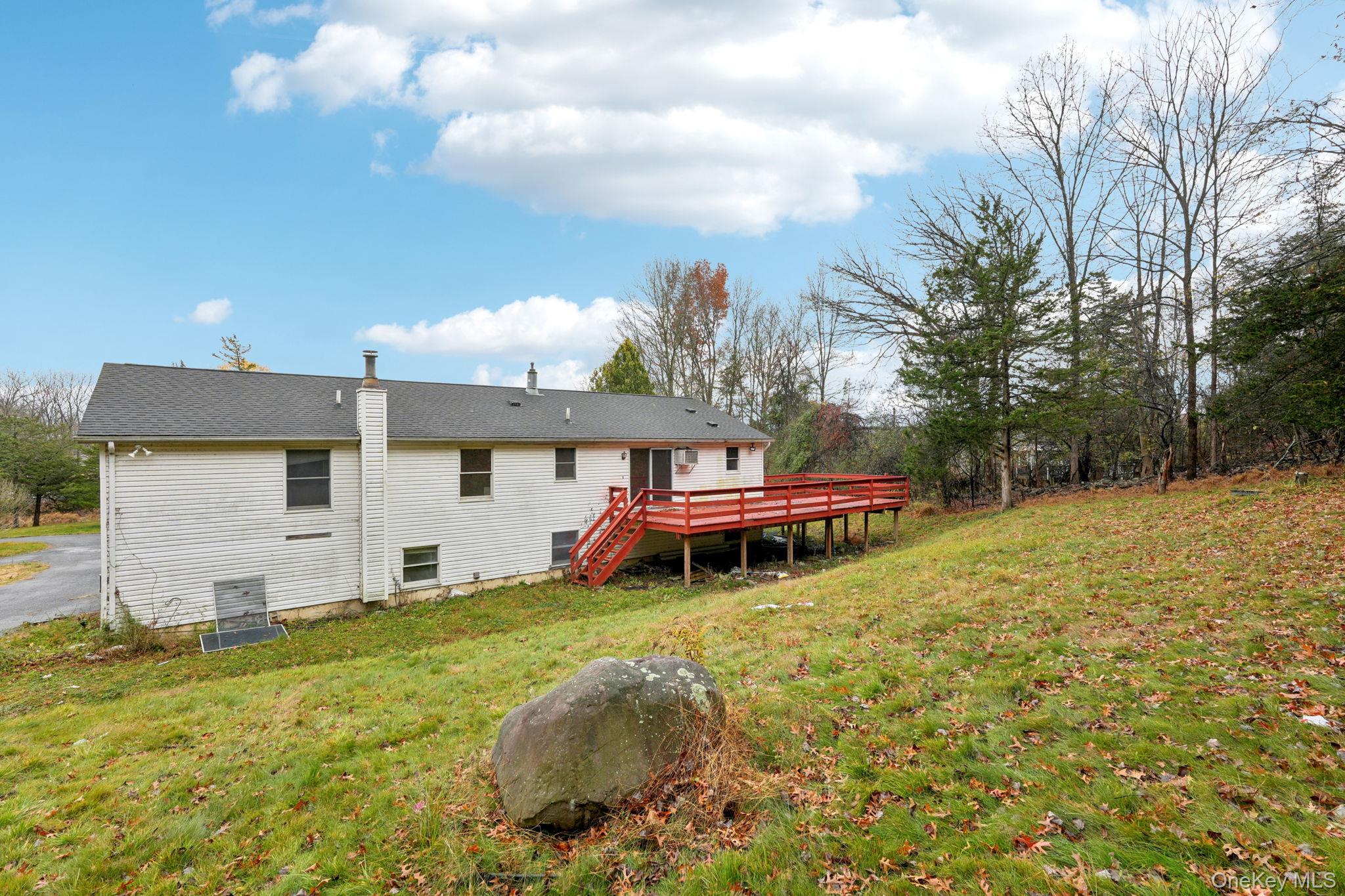 505 County Route 12, New Hampton, NY 10958