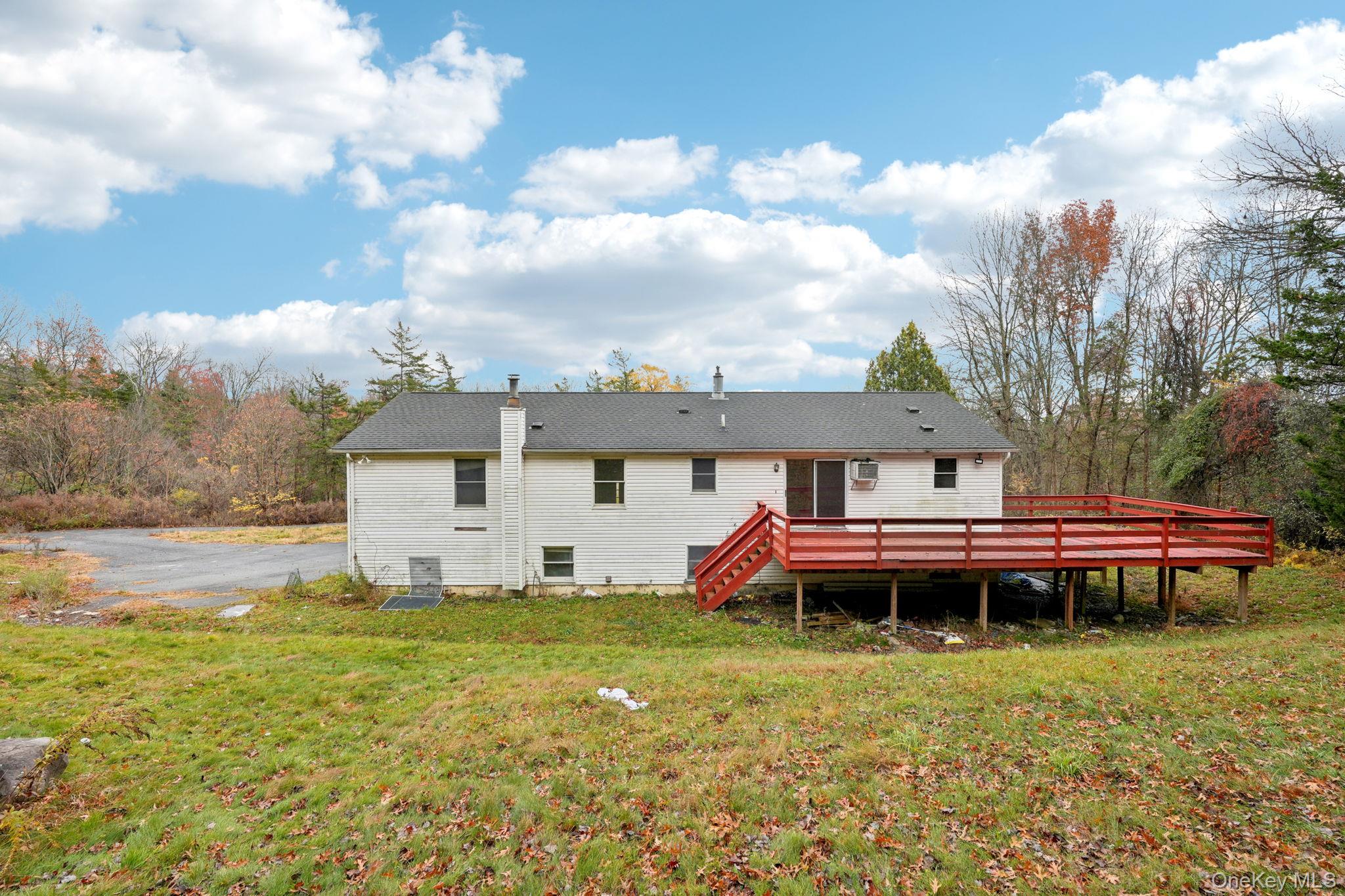 505 County Route 12, New Hampton, NY 10958