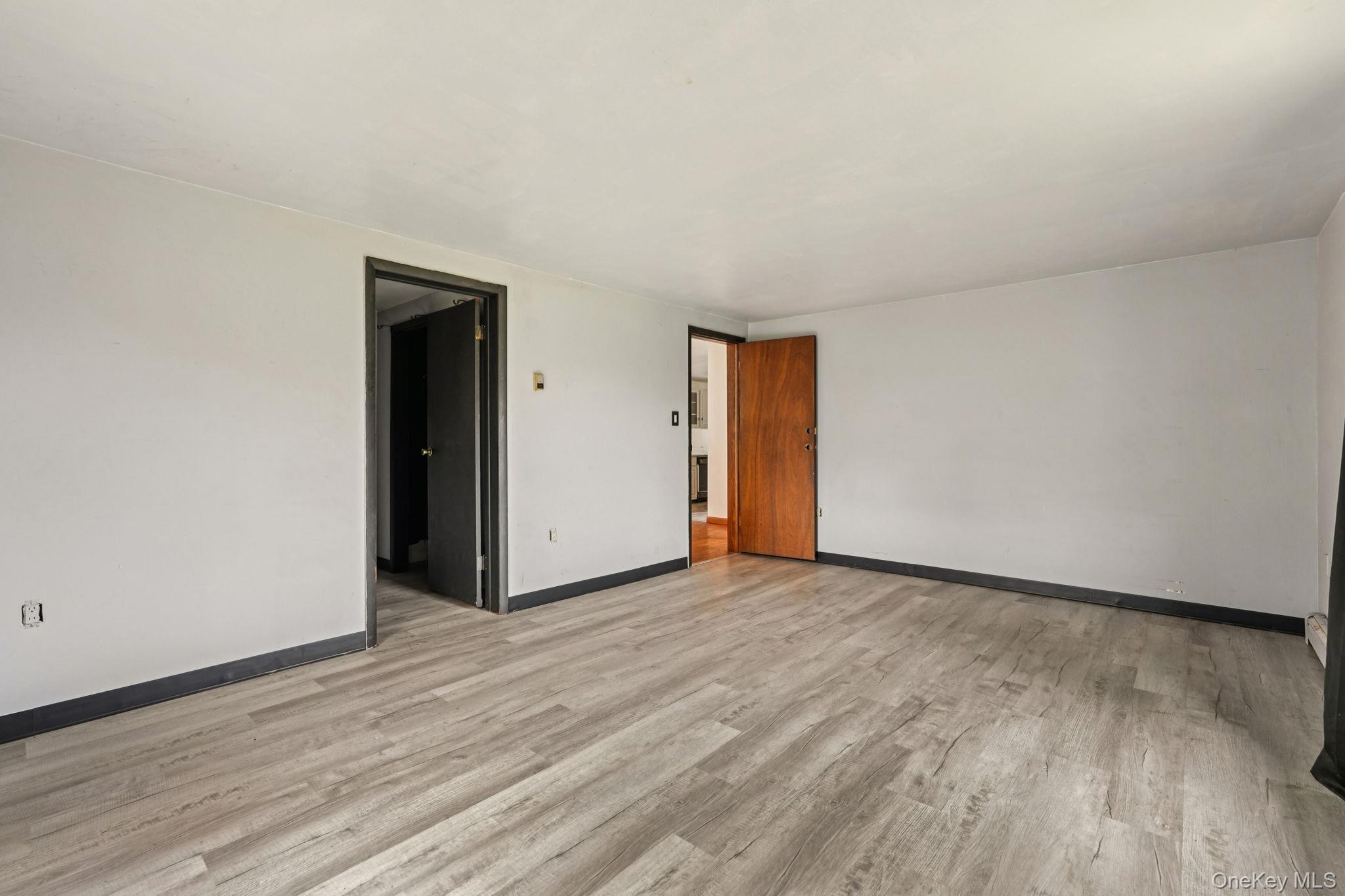 505 County Route 12, New Hampton, NY 10958