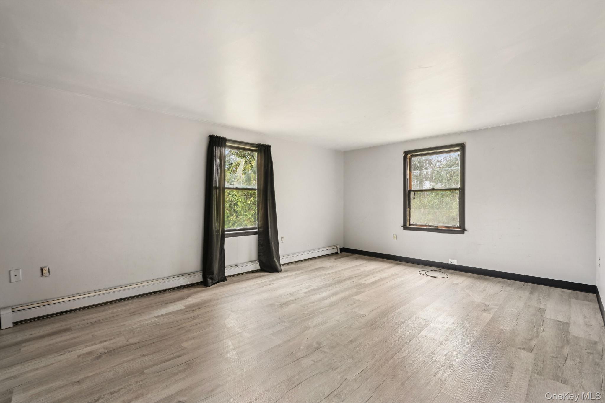 505 County Route 12, New Hampton, NY 10958