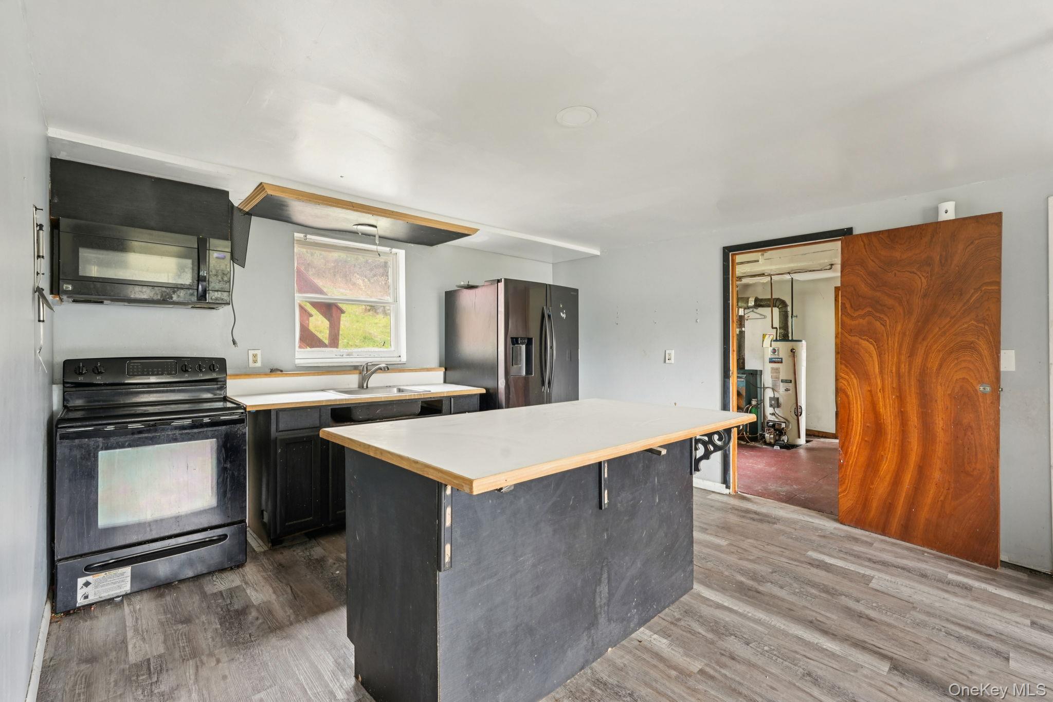 505 County Route 12, New Hampton, NY 10958