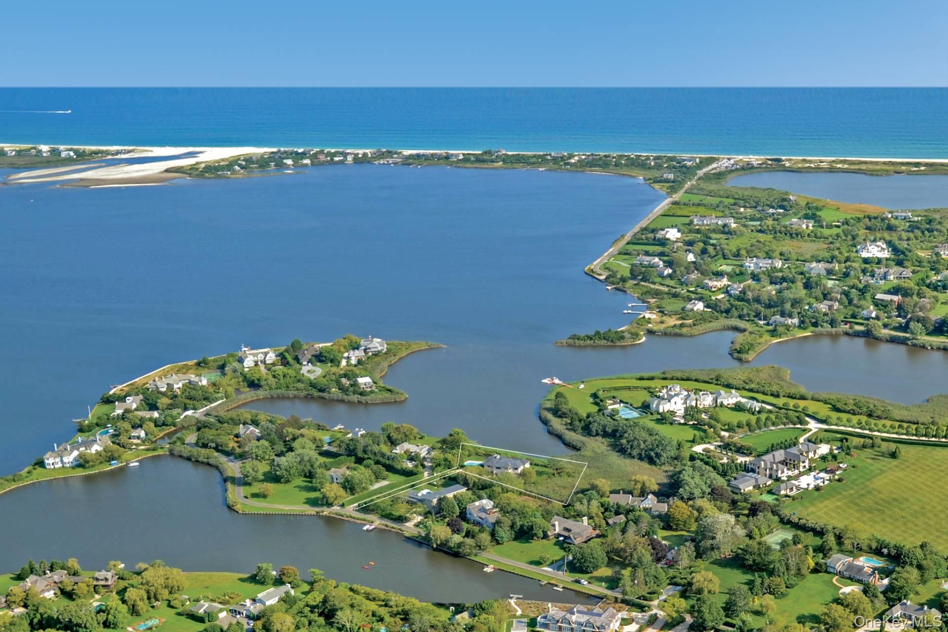 54 Cobb Isle Road, Water Mill, NY 11976