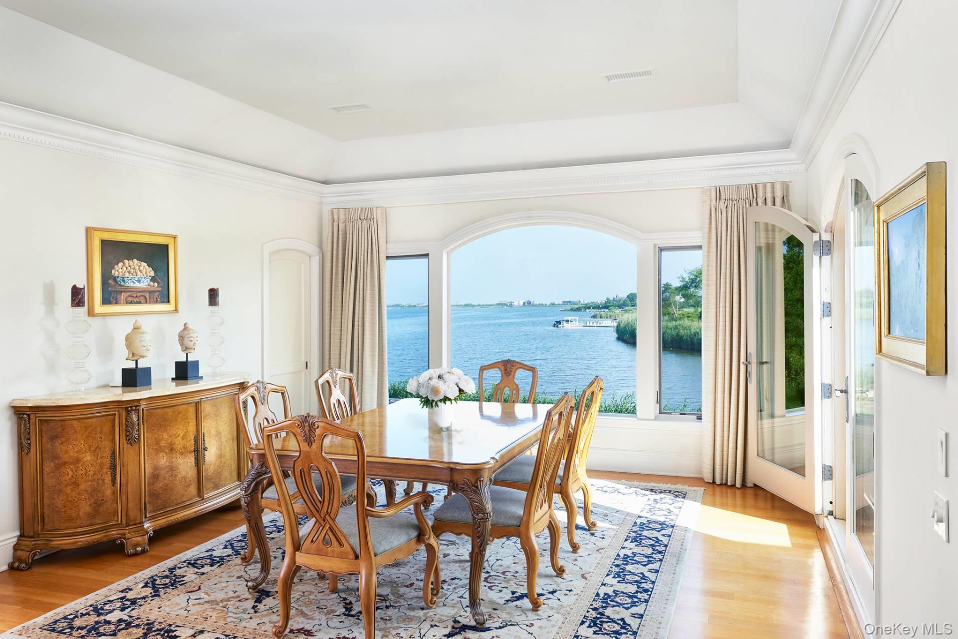 54 Cobb Isle Road, Water Mill, NY 11976