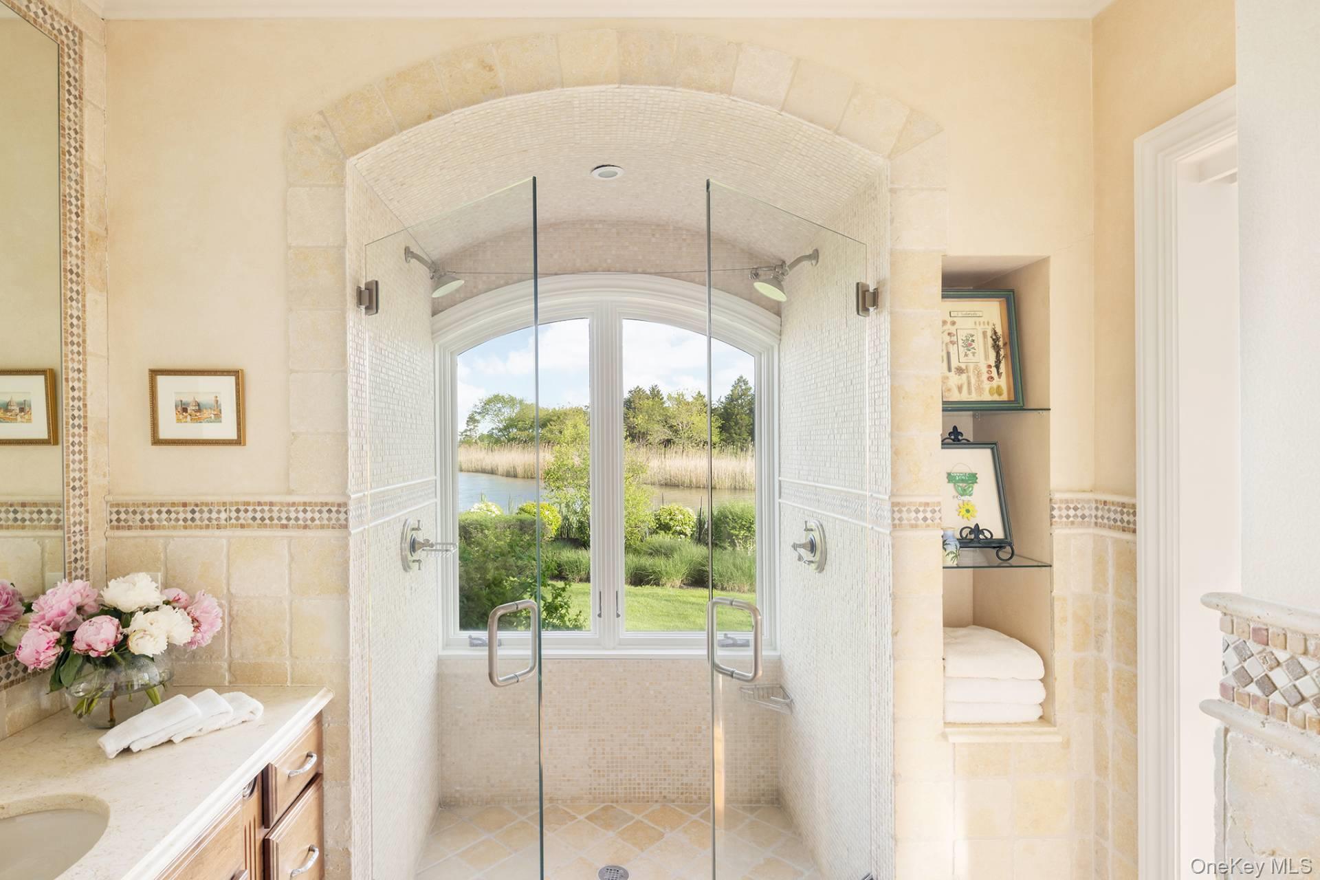 54 Cobb Isle Road, Water Mill, NY 11976