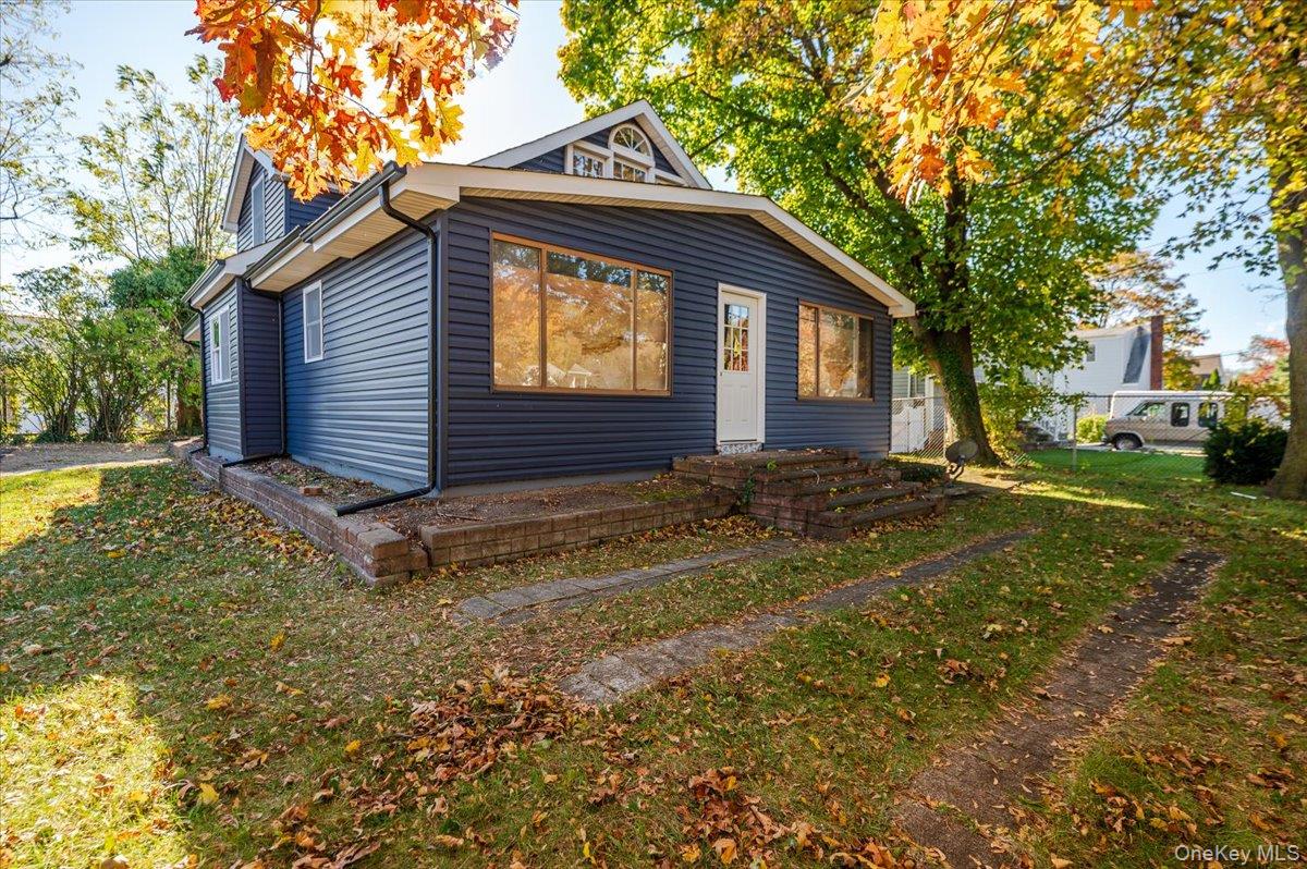 304 Larkfield Road, East Northport, NY 11731