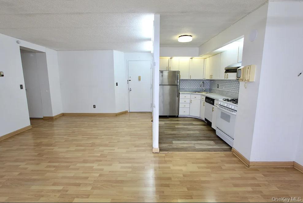 3520 147th Street # 6A, Flushing, NY 11354