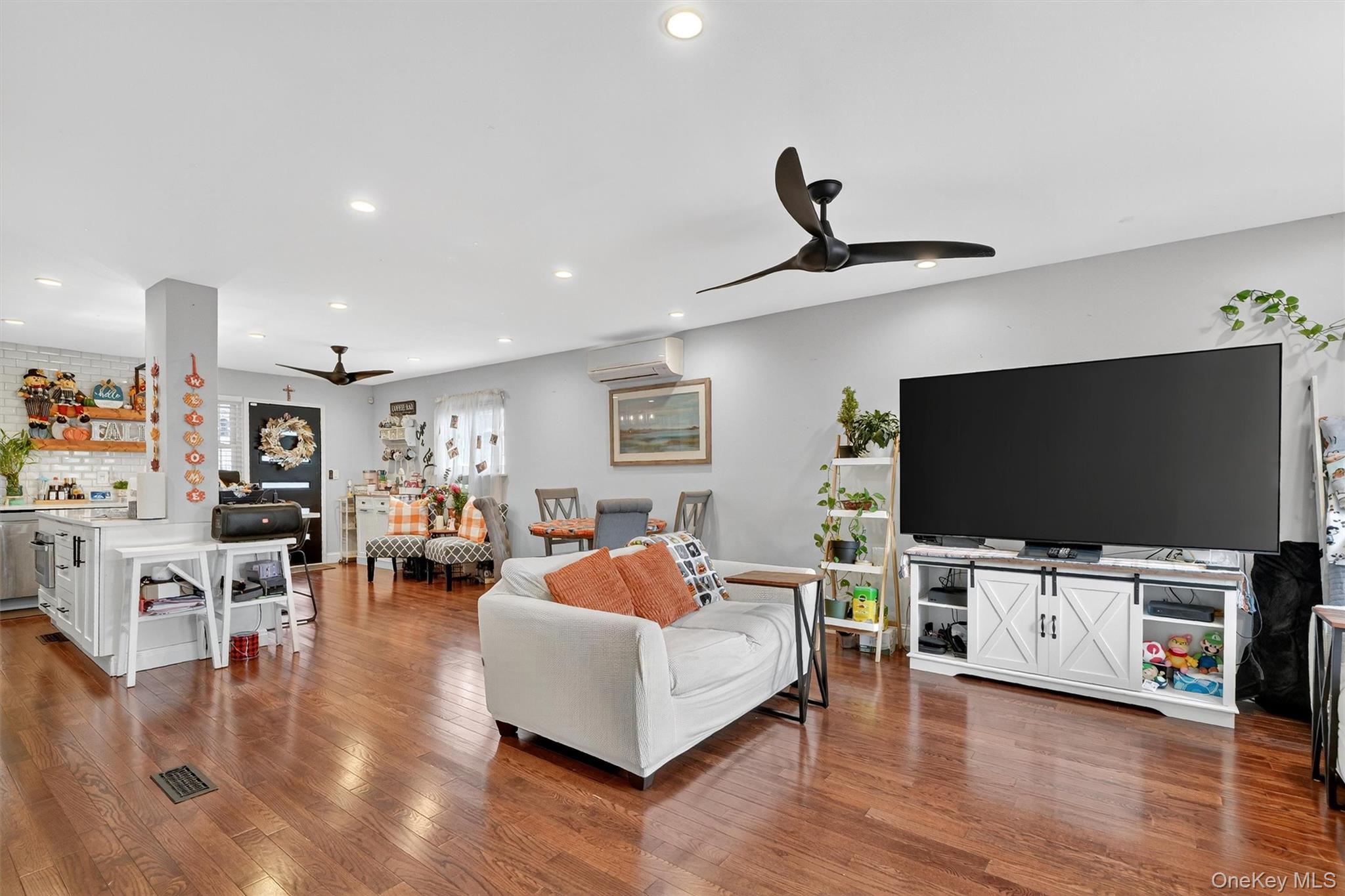 322 Swinton Avenue, Bronx, NY 10465