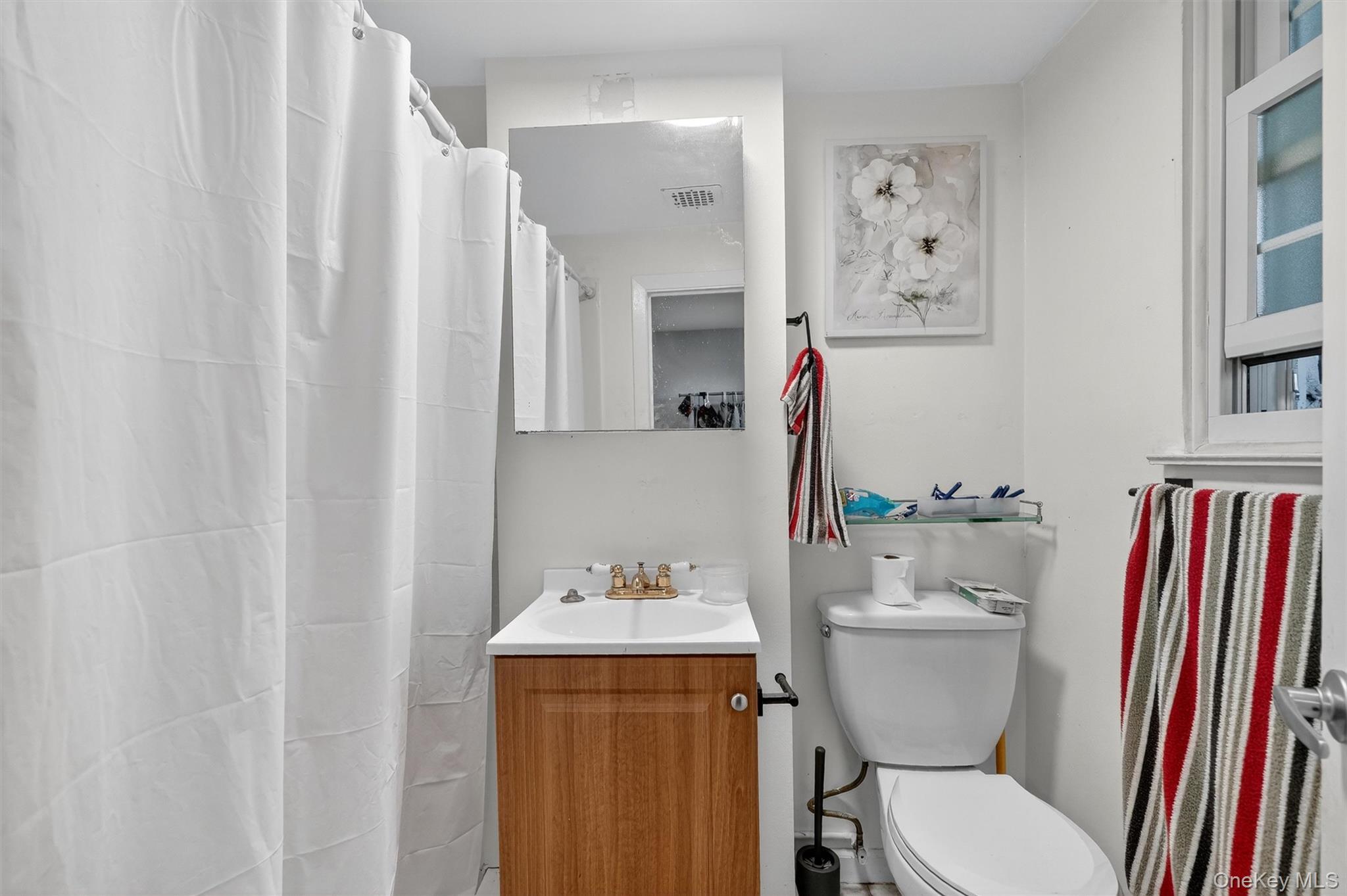 322 Swinton Avenue, Bronx, NY 10465