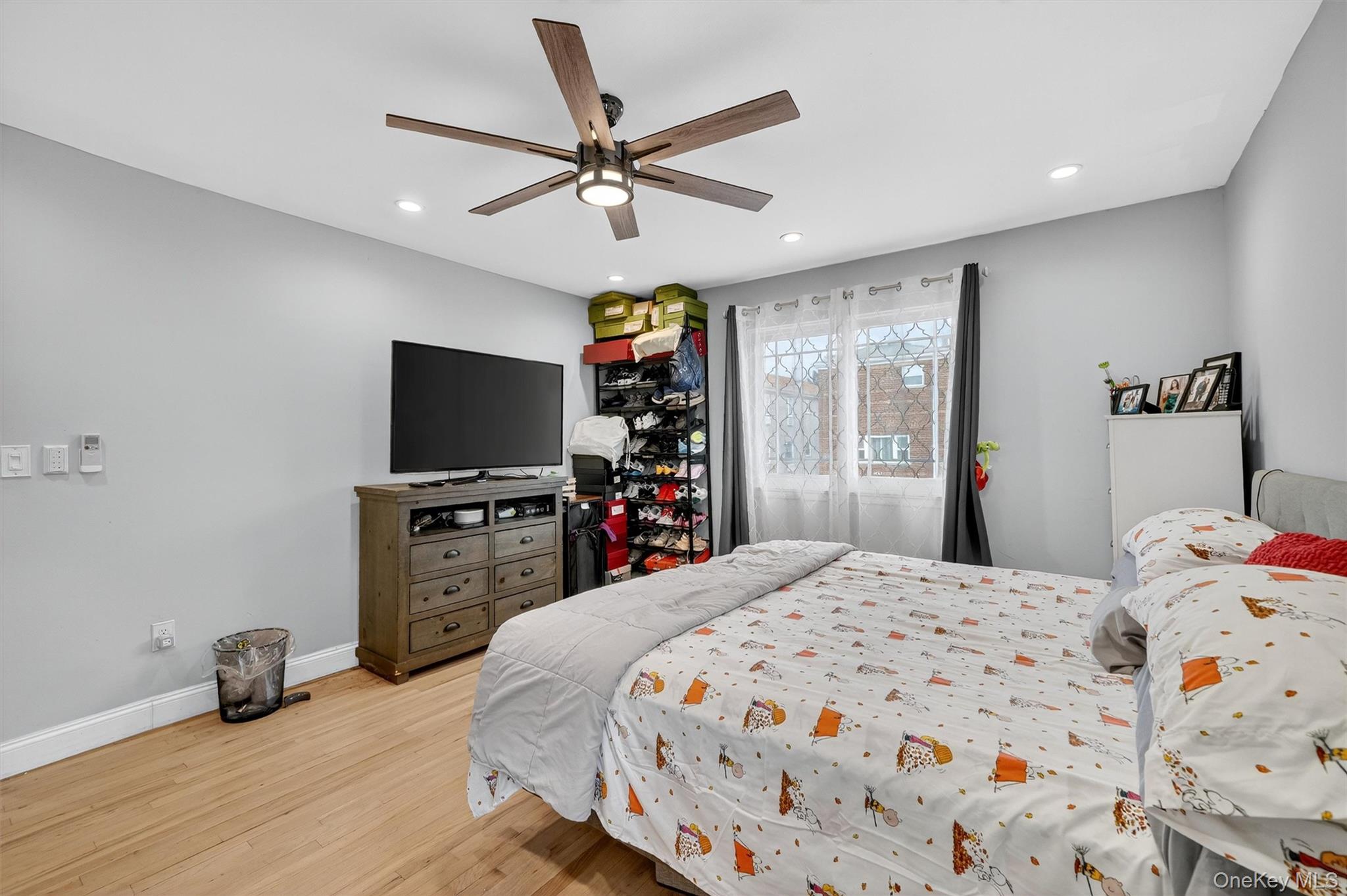 322 Swinton Avenue, Bronx, NY 10465