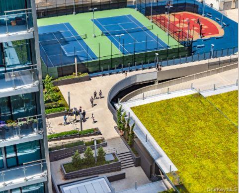 131-05 40th Road # PH1D, Flushing, NY 11354