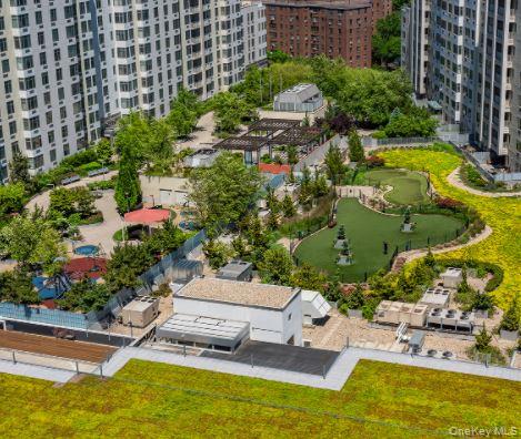 131-05 40th Road # PH1D, Flushing, NY 11354