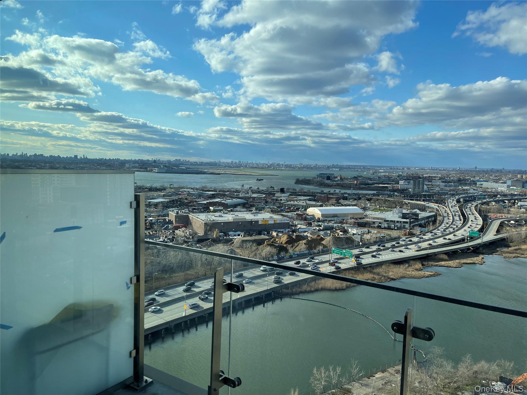 131-05 40th Road # PH1D, Flushing, NY 11354